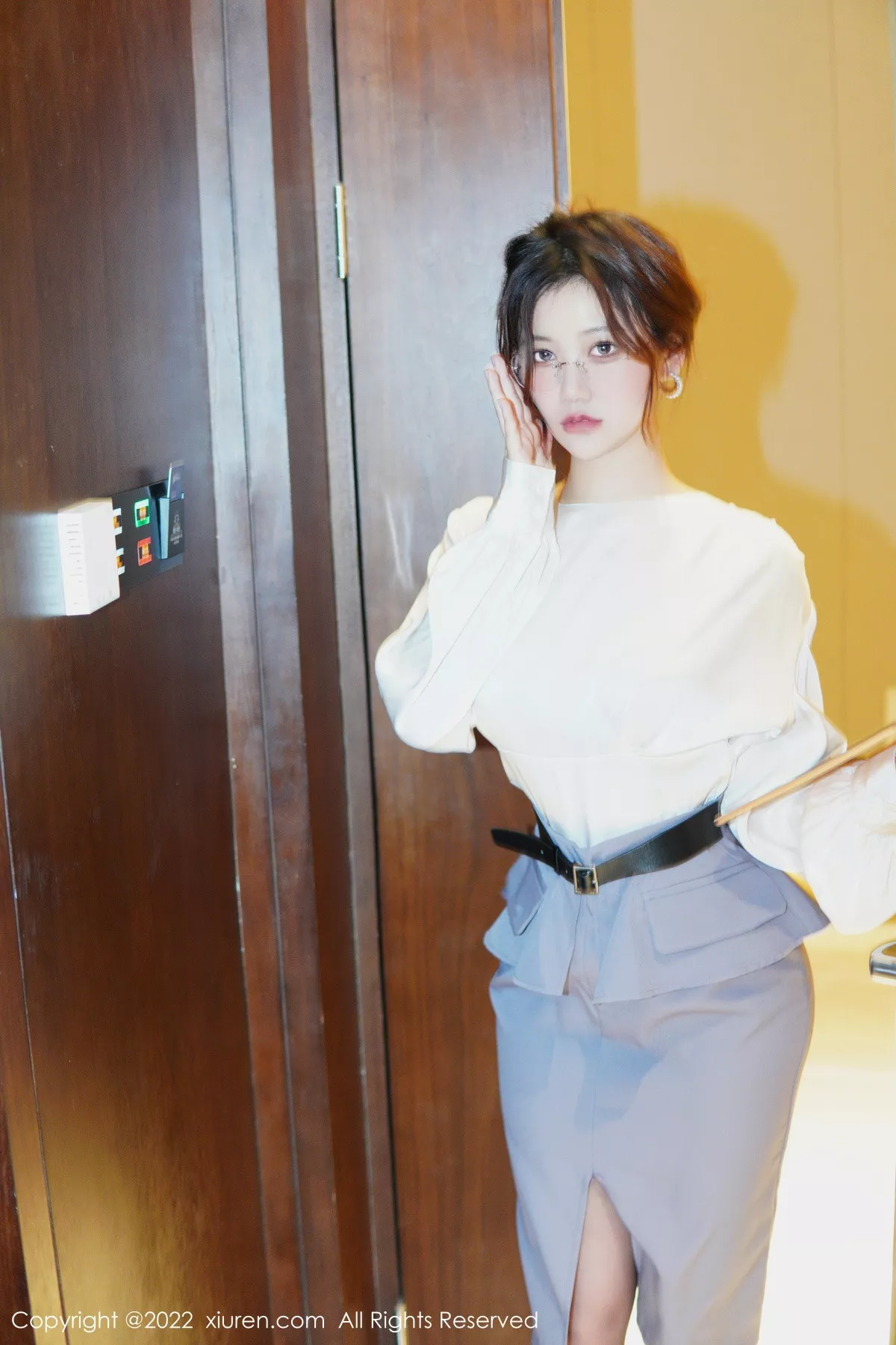 [XiuRen秀人网]第6028期奈奈子写真 [79P]-001