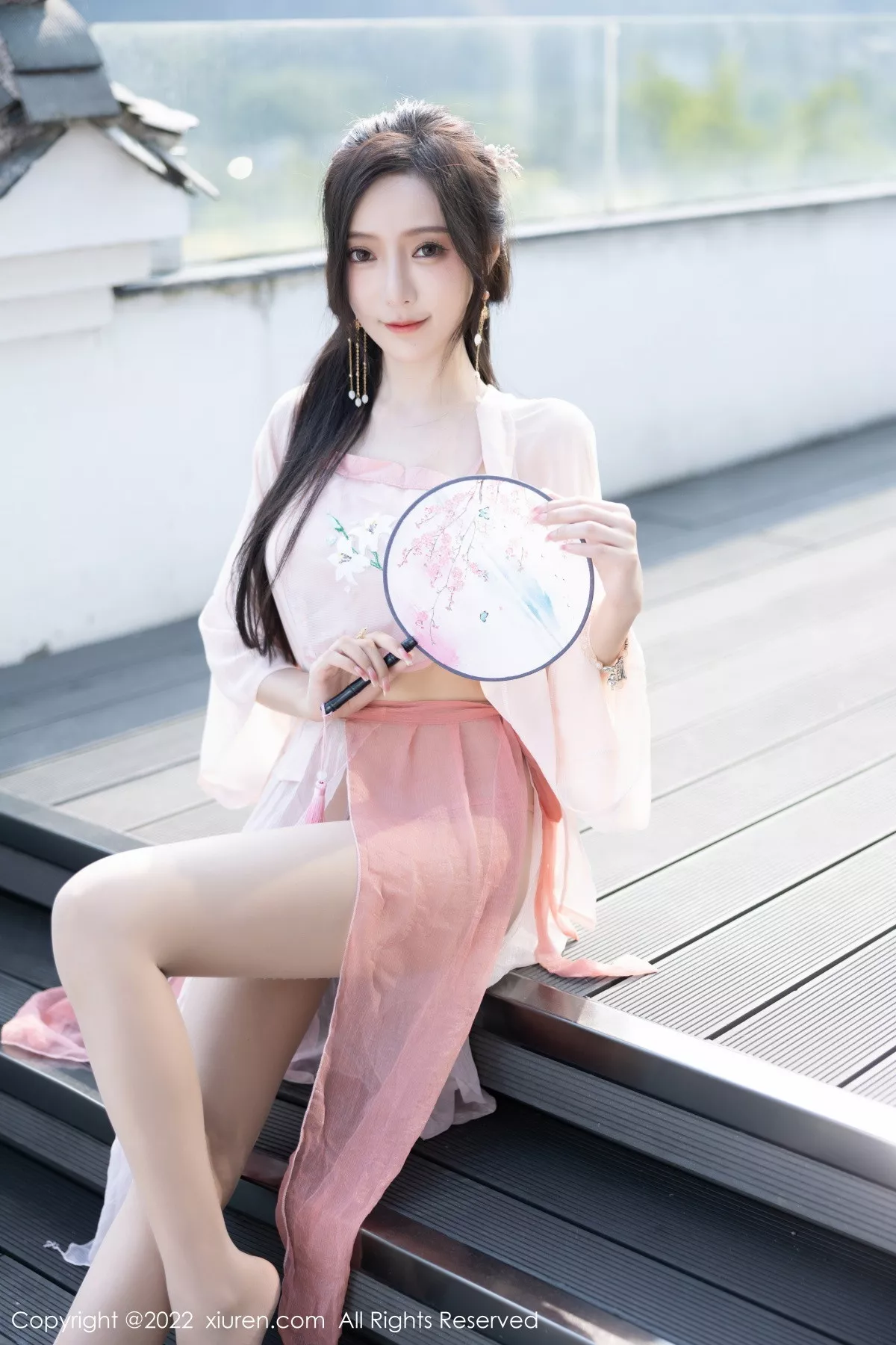 [XiuRen秀人网]第6040期王馨瑶写真 [84P]-001