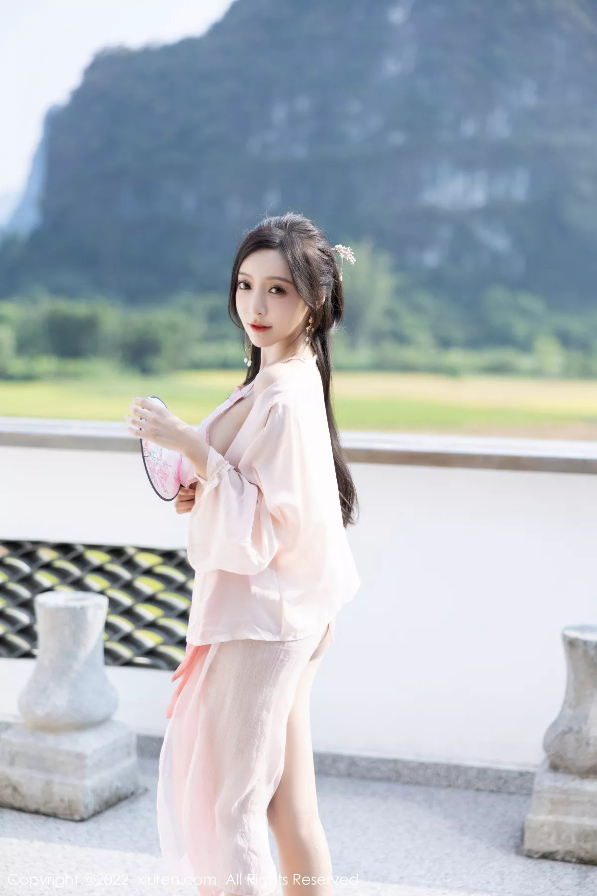[XiuRen秀人网]第6040期王馨瑶写真 [84P]-012