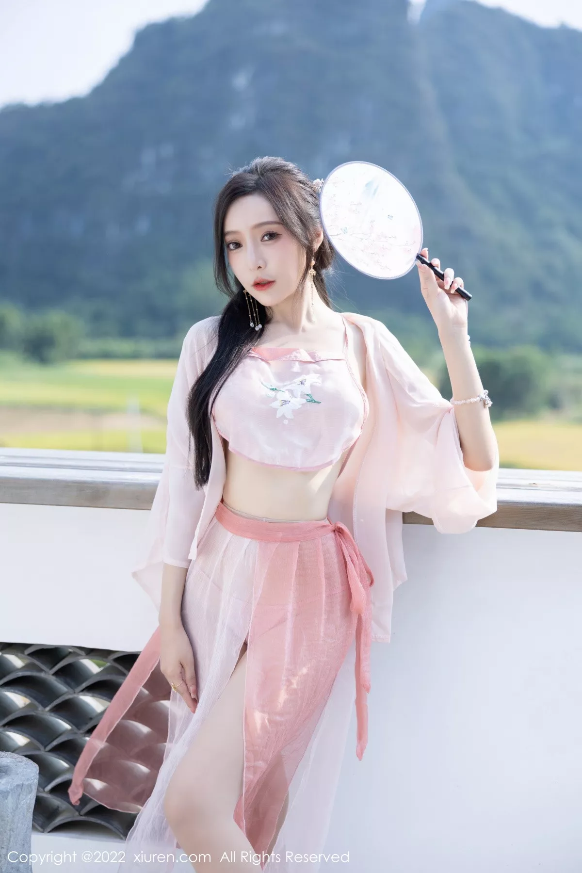[XiuRen秀人网]第6040期王馨瑶写真 [84P]-008