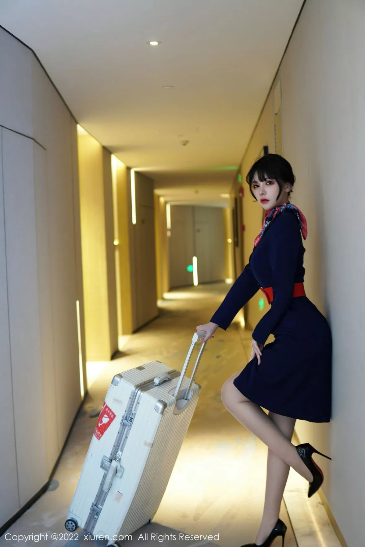 [XiuRen秀人网]第6048期桃桃子写真 [82P]-005