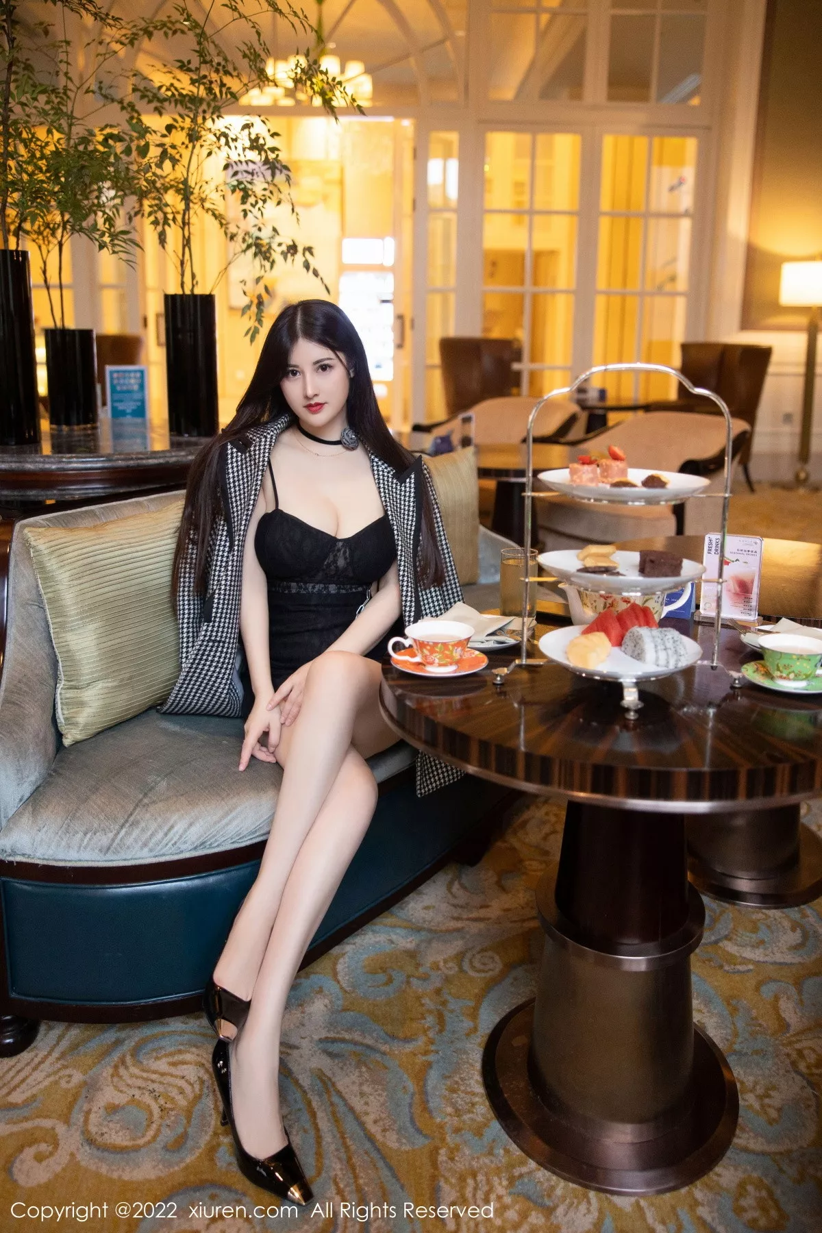 [XiuRen秀人网]第6049期诗诗写真 [70P]-008