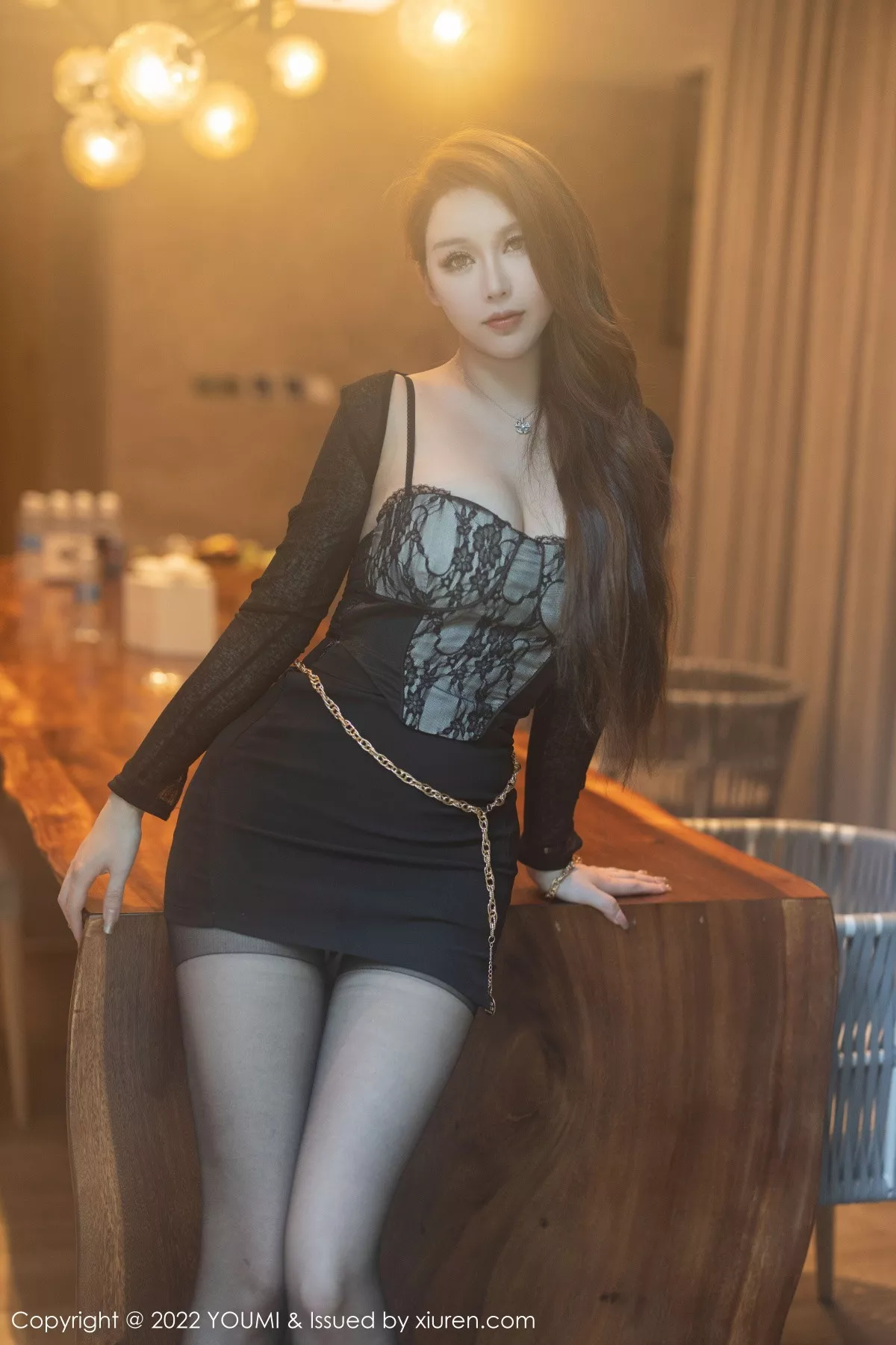 [YouMi尤蜜荟]第883期尤妮丝写真 [45P]-001