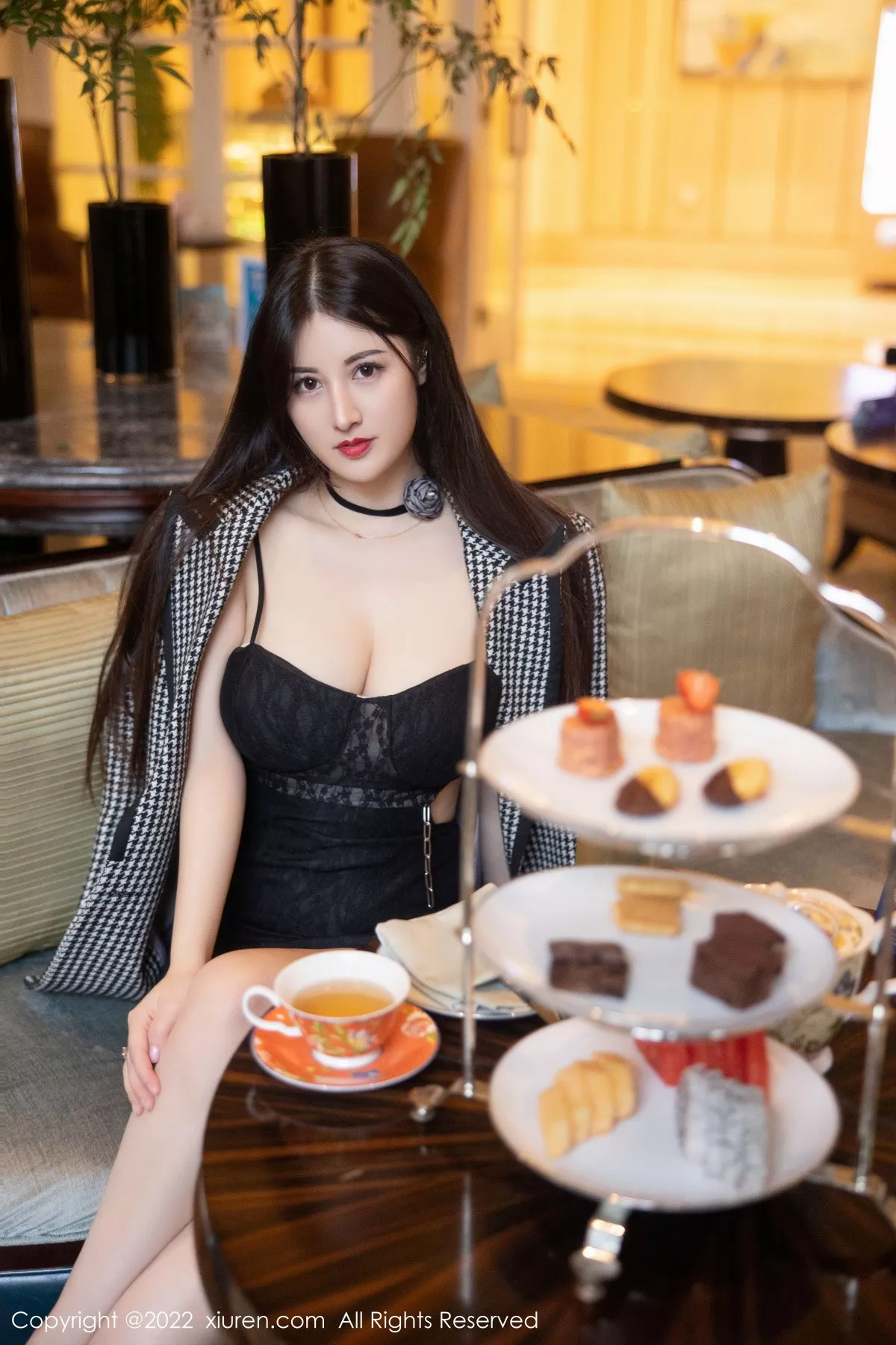 [XiuRen秀人网]第6049期诗诗写真 [70P]-010