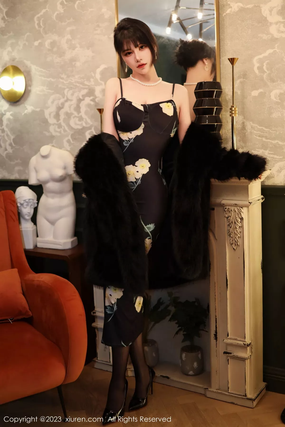 [XiuRen秀人网]第6220期桃桃子写真 [85P]-004