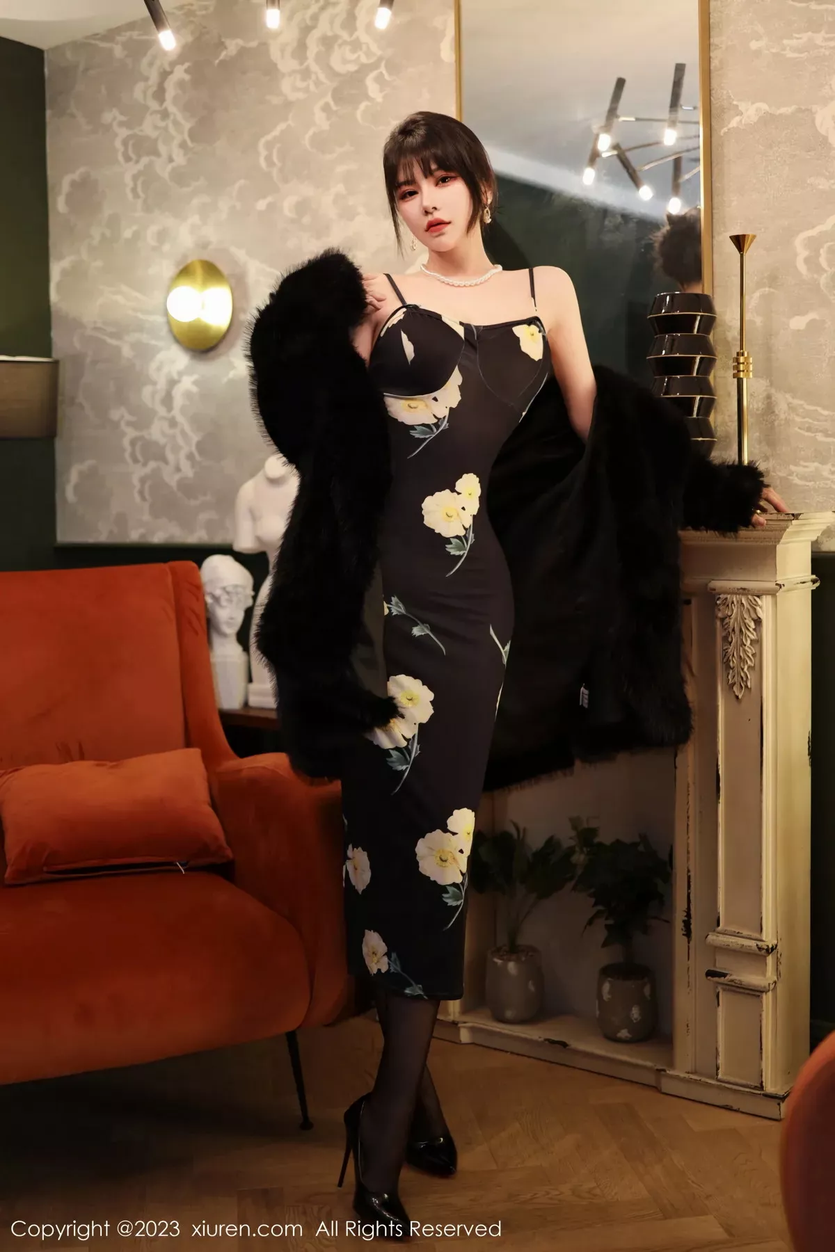 [XiuRen秀人网]第6220期桃桃子写真 [85P]-005