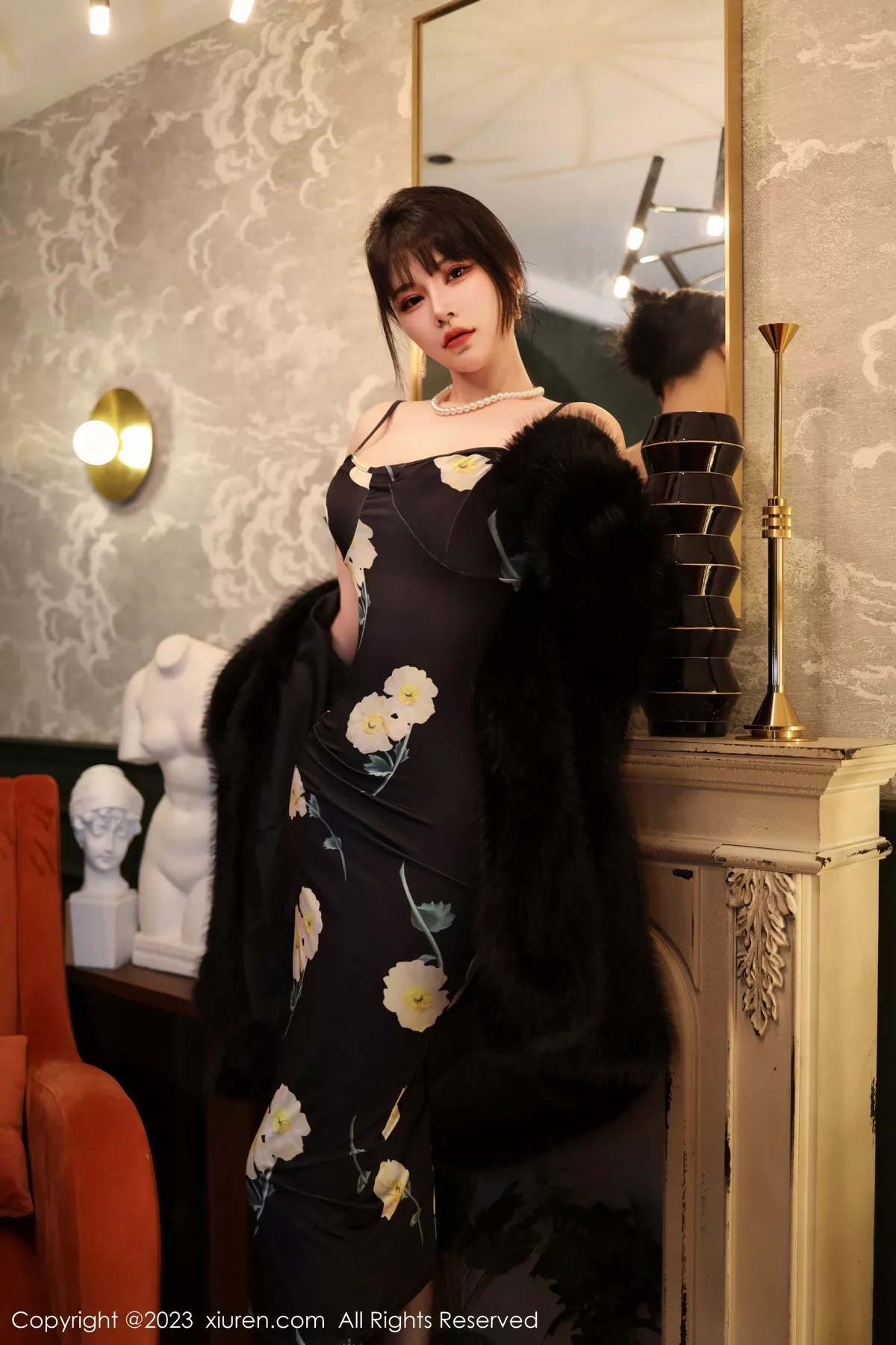 [XiuRen秀人网]第6220期桃桃子写真 [85P]-008