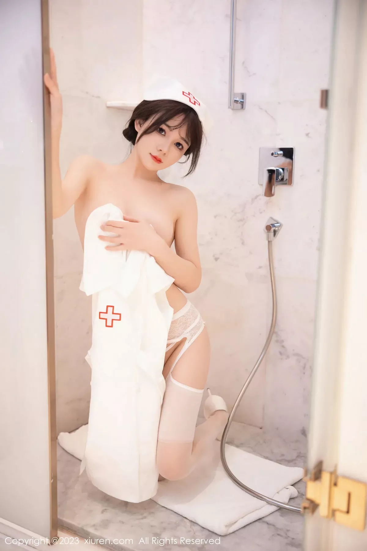 [XiuRen秀人网]第6221期婠婠么写真 [81P]-071