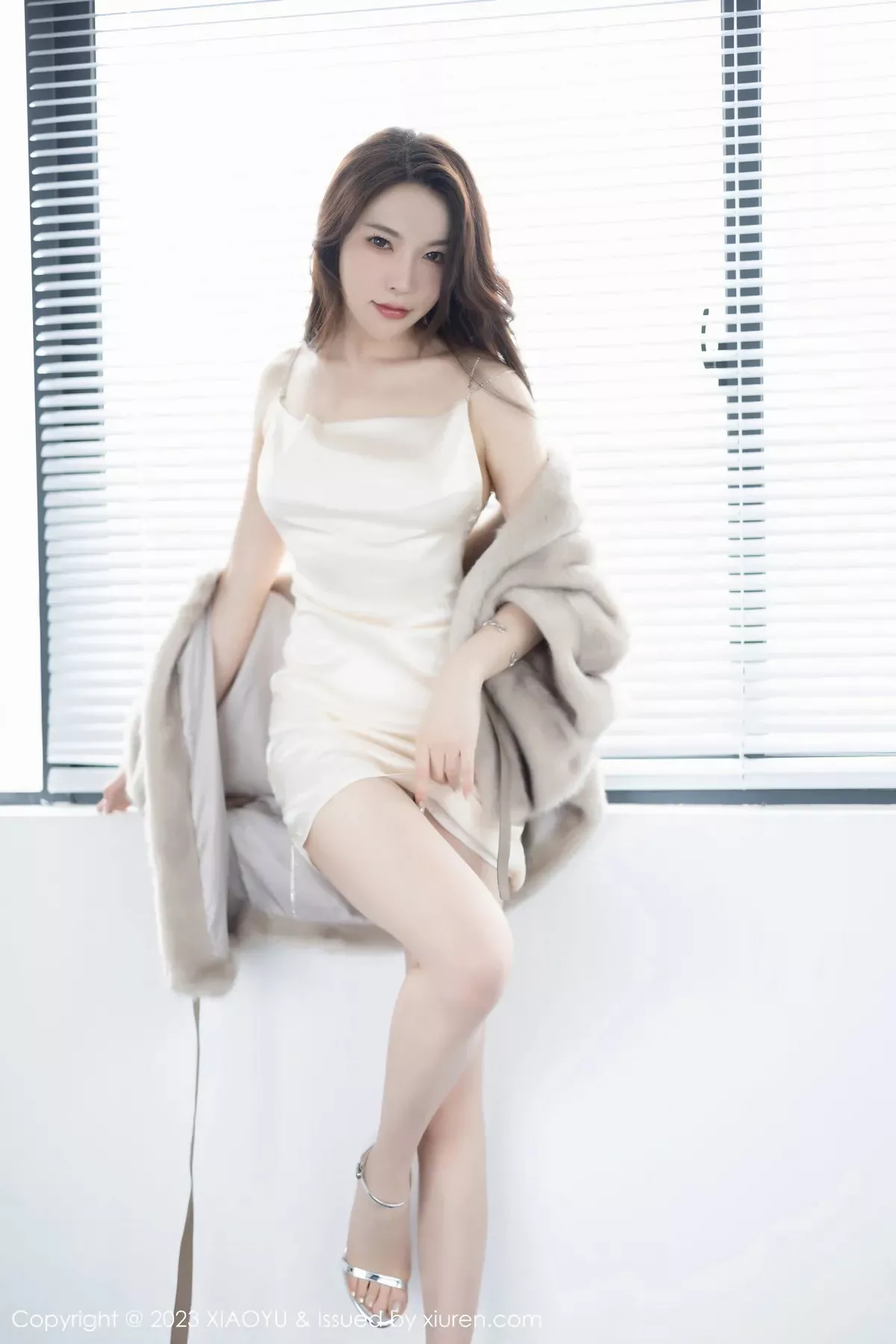 [XiaoYu画语界]第960期徐莉芝写真 [85P]-011