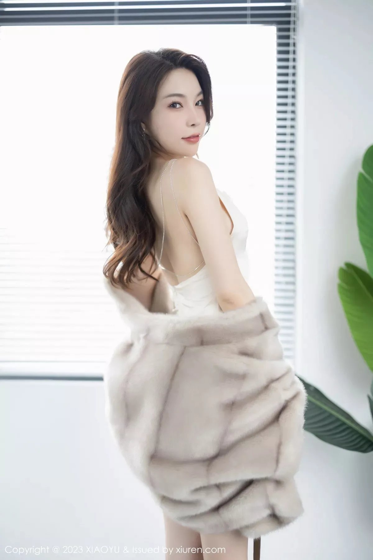 [XiaoYu画语界]第960期徐莉芝写真 [85P]-013