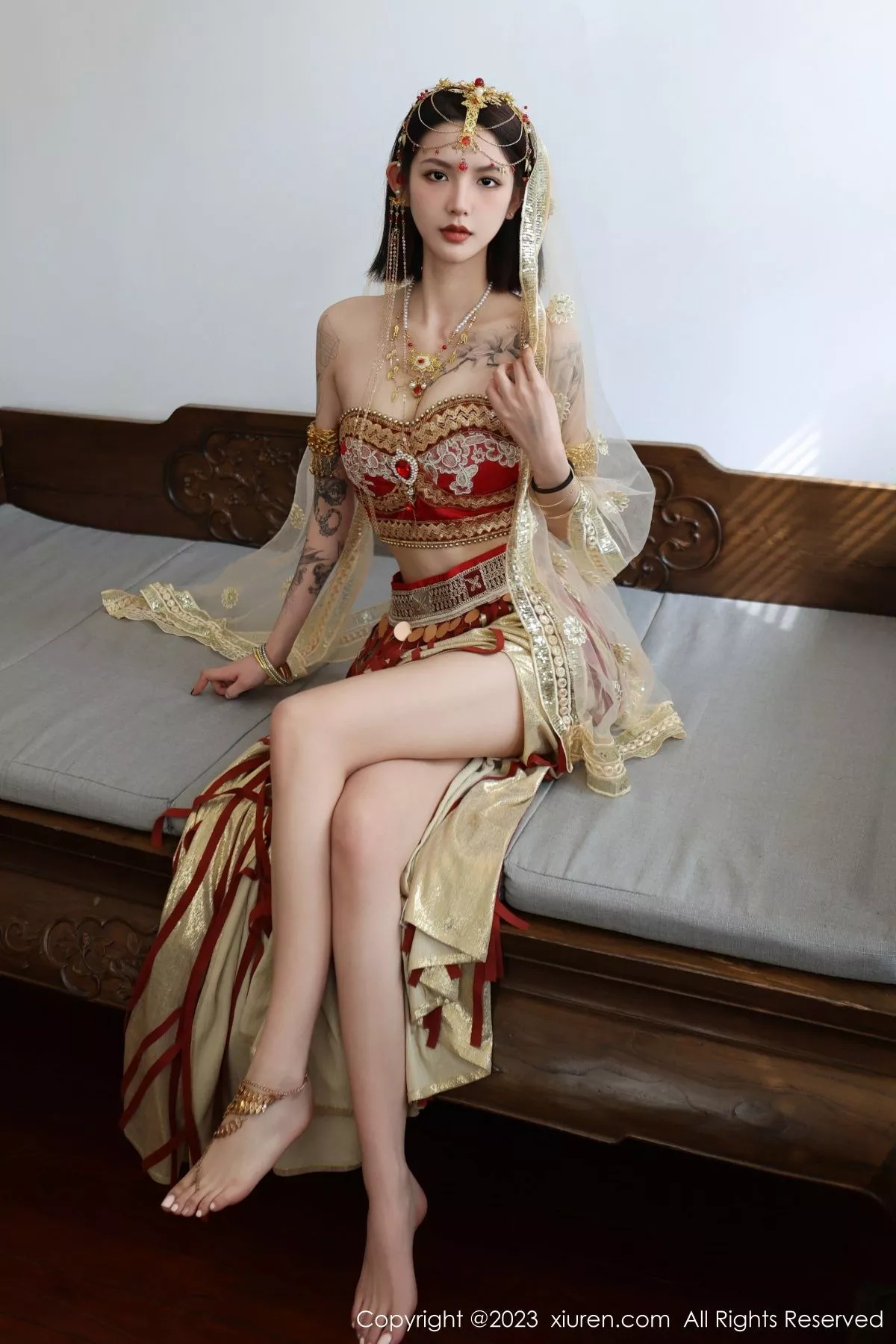 [XiuRen秀人网]第6240期乔一一写真 [76P]-002