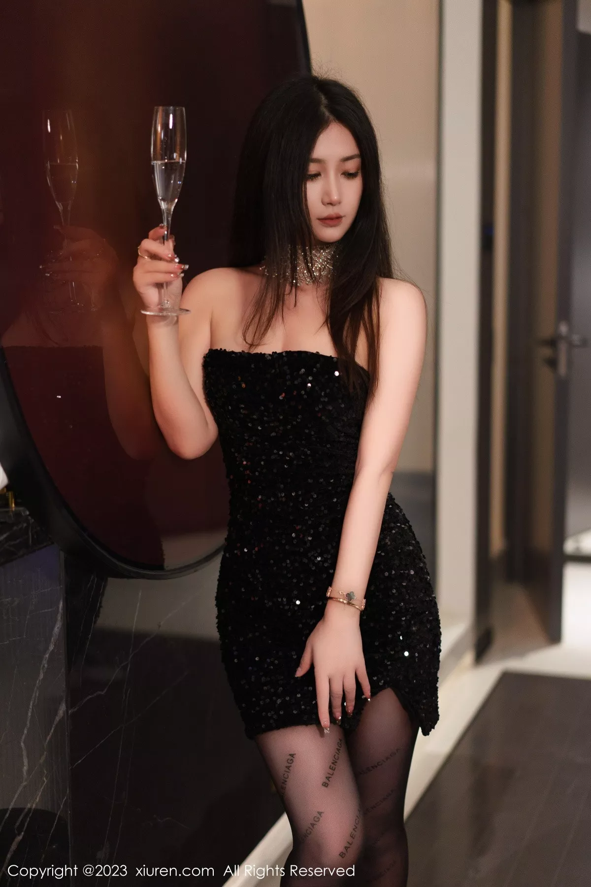 [XiuRen秀人网]第6244期阿姣写真 [90P]-003