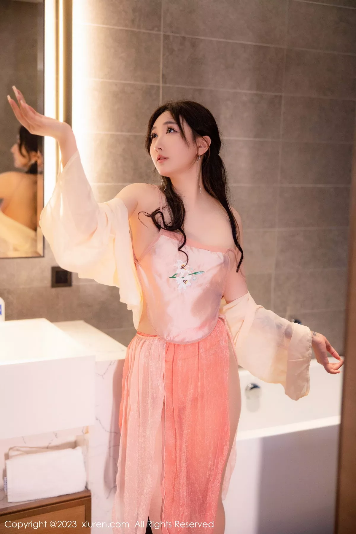 [XiuRen秀人网]第6262期江真真写真 [70P]-022
