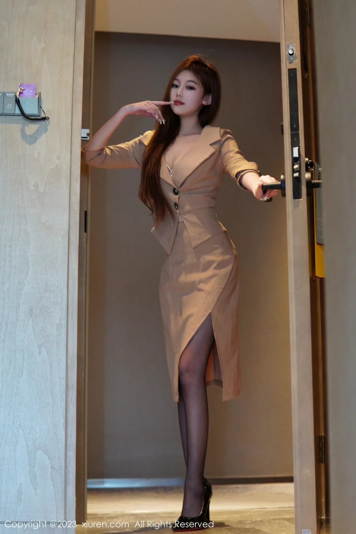 [XiuRen秀人网]第6260期早川京子写真 [86P]-005