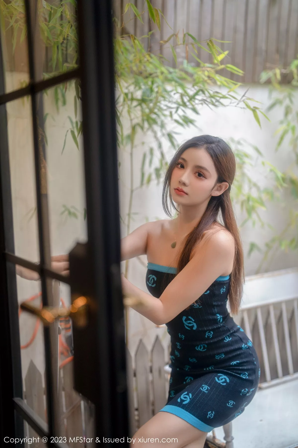 [MFStar模范学院]第586期加朵写真 [73P]-009