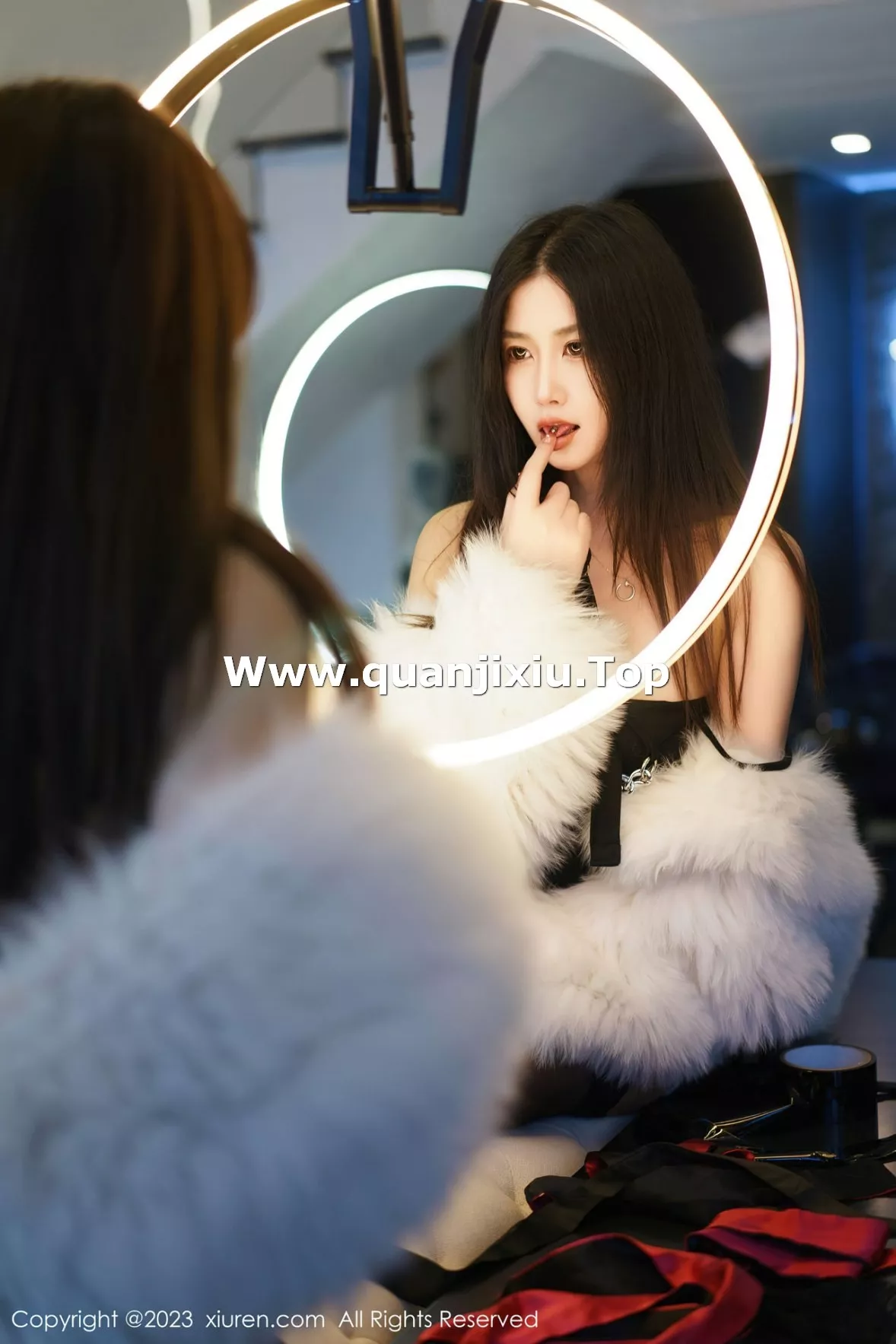 [XiuRen秀人网]第6162期阿姣写真 [72P]-005