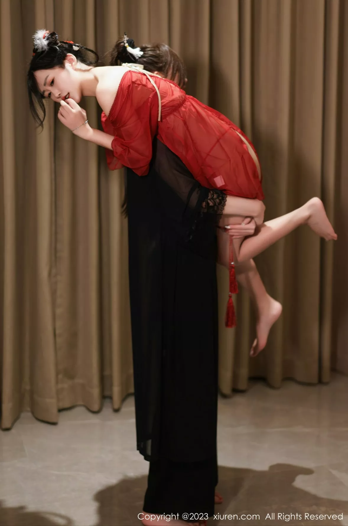 [XiuRen秀人网]第6170期绮里嘉写真 [86P]-021