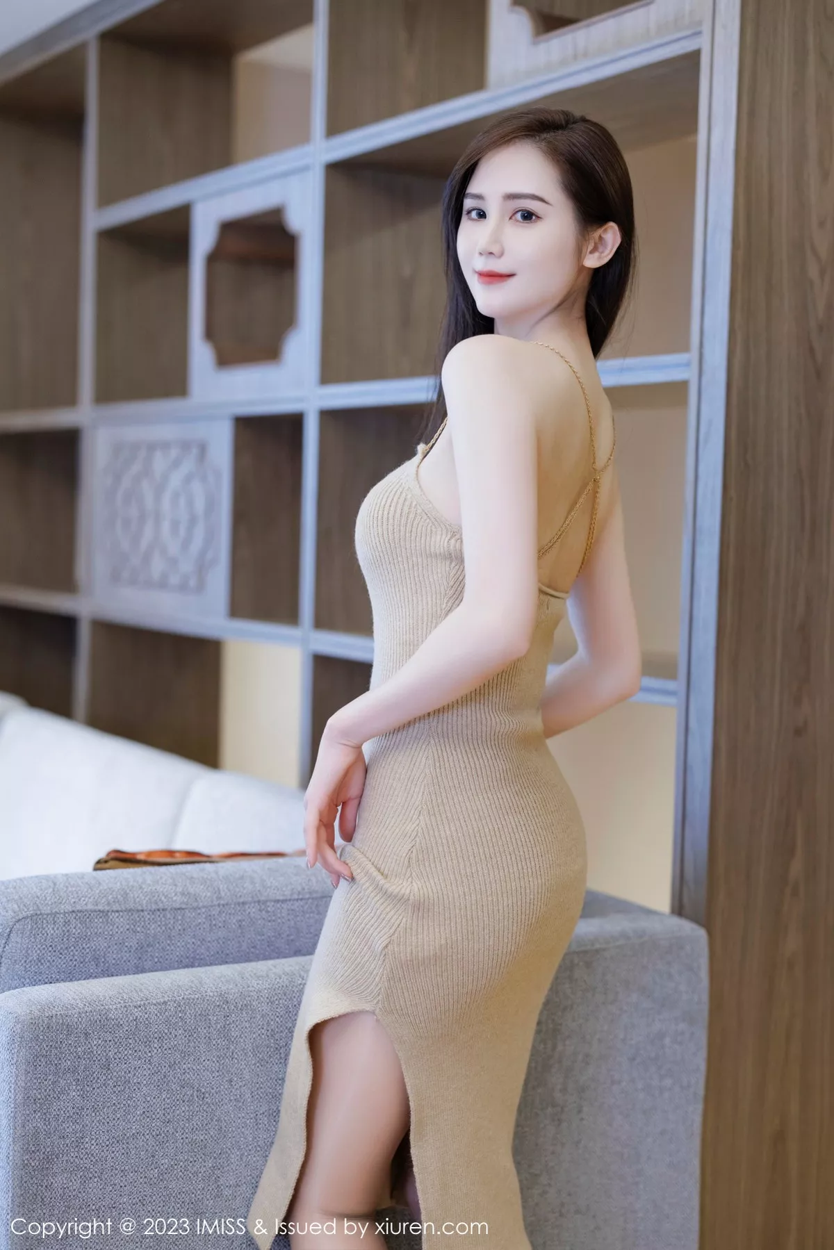 [Imiss爱蜜社]第714期SISY思写真 [49P]-011