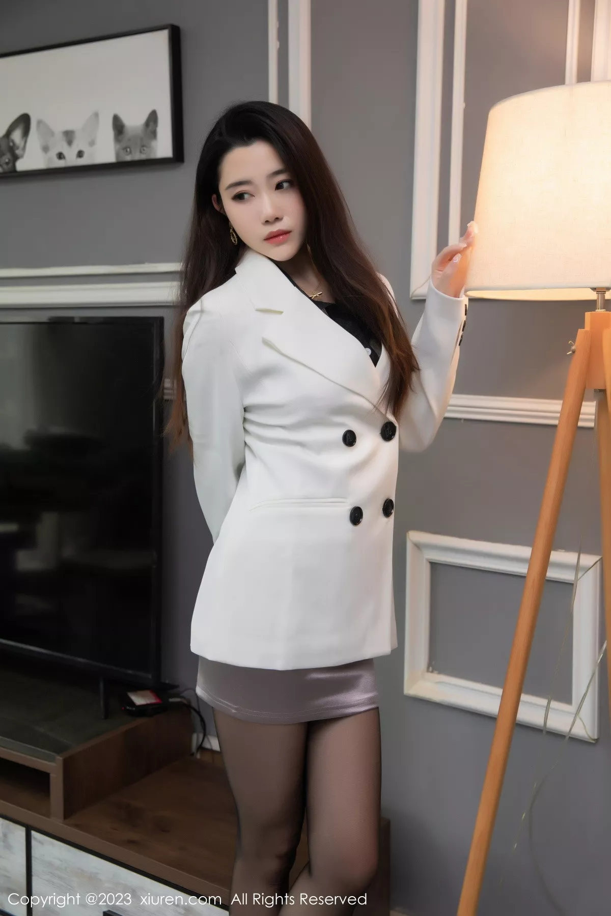 [XiuRen秀人网]第6327期严利娅写真 [56P]-011