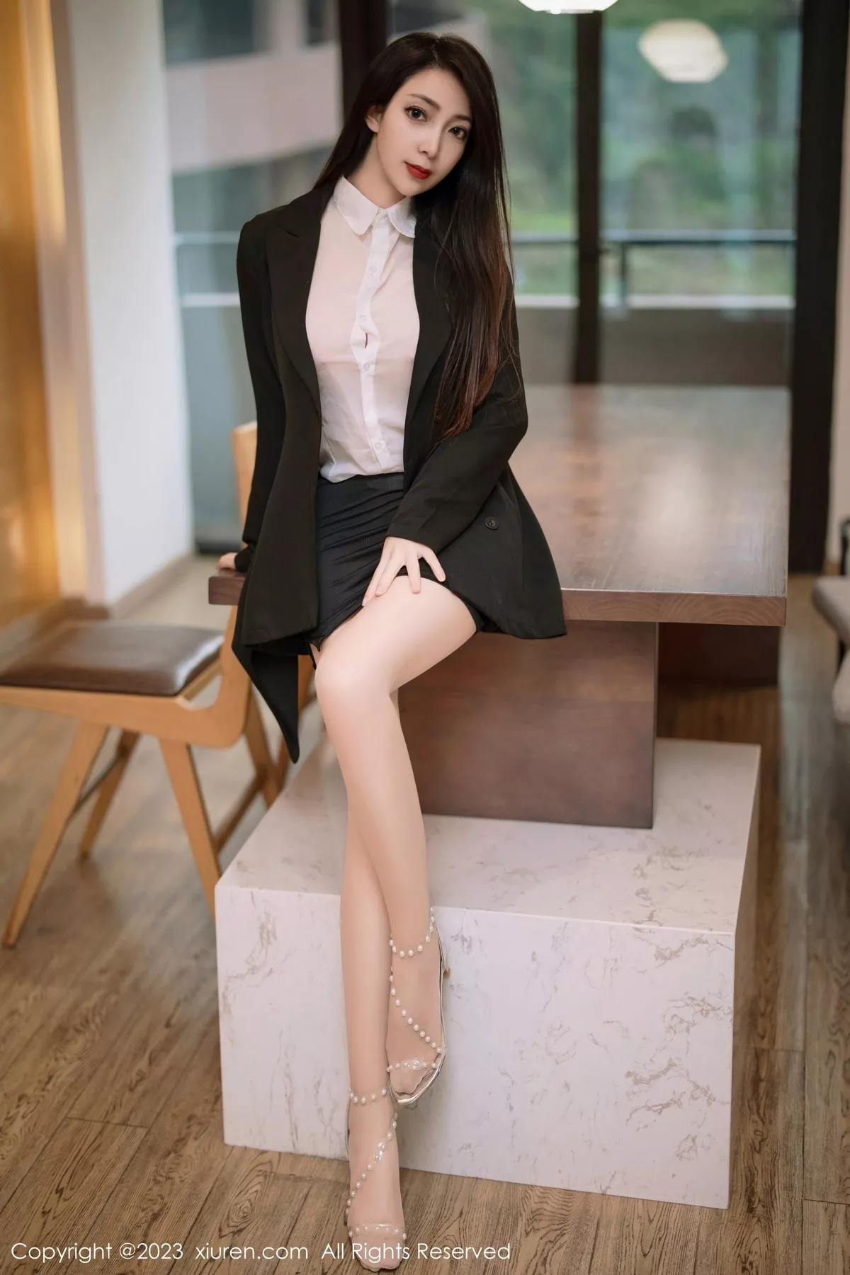 [XiuRen秀人网]第6341期娇喘JC写真 [65P]-001