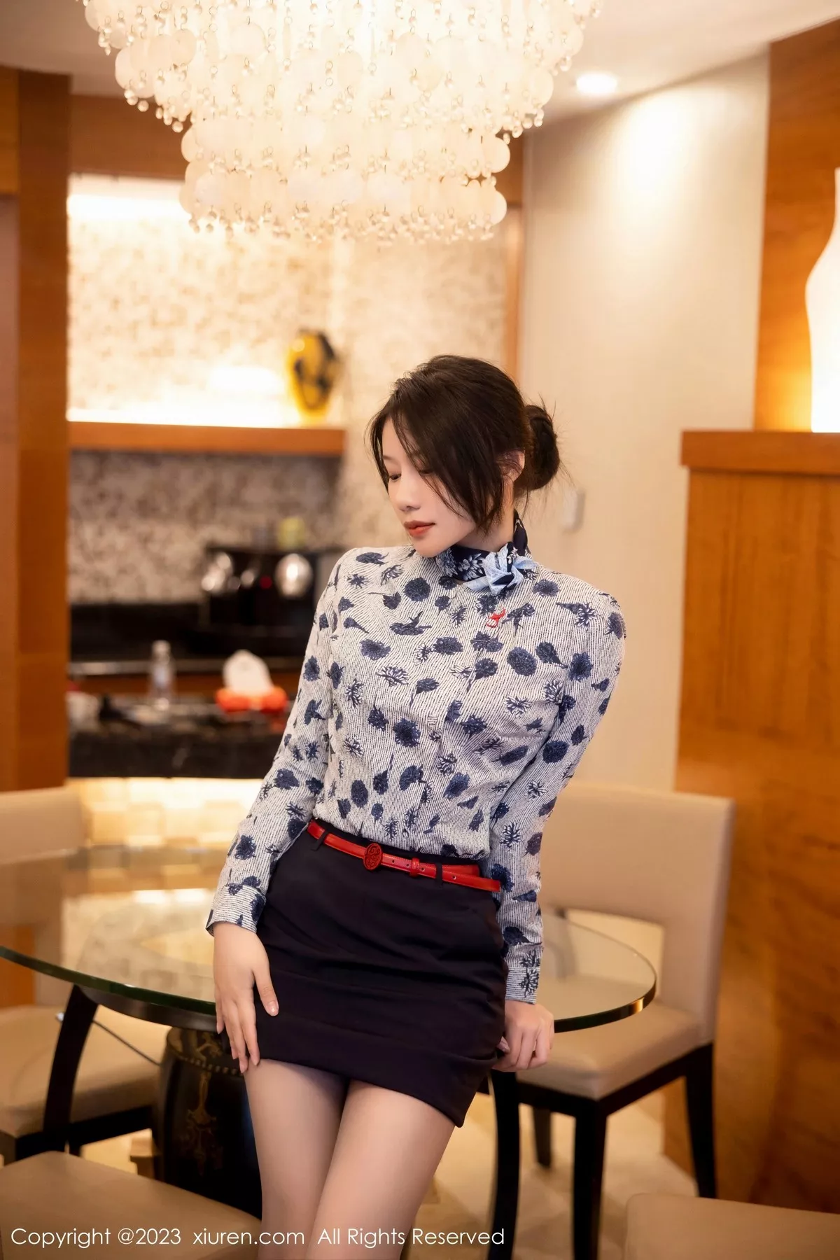 [XiuRen秀人网]第6338期王楚璇写真 [56P]-005