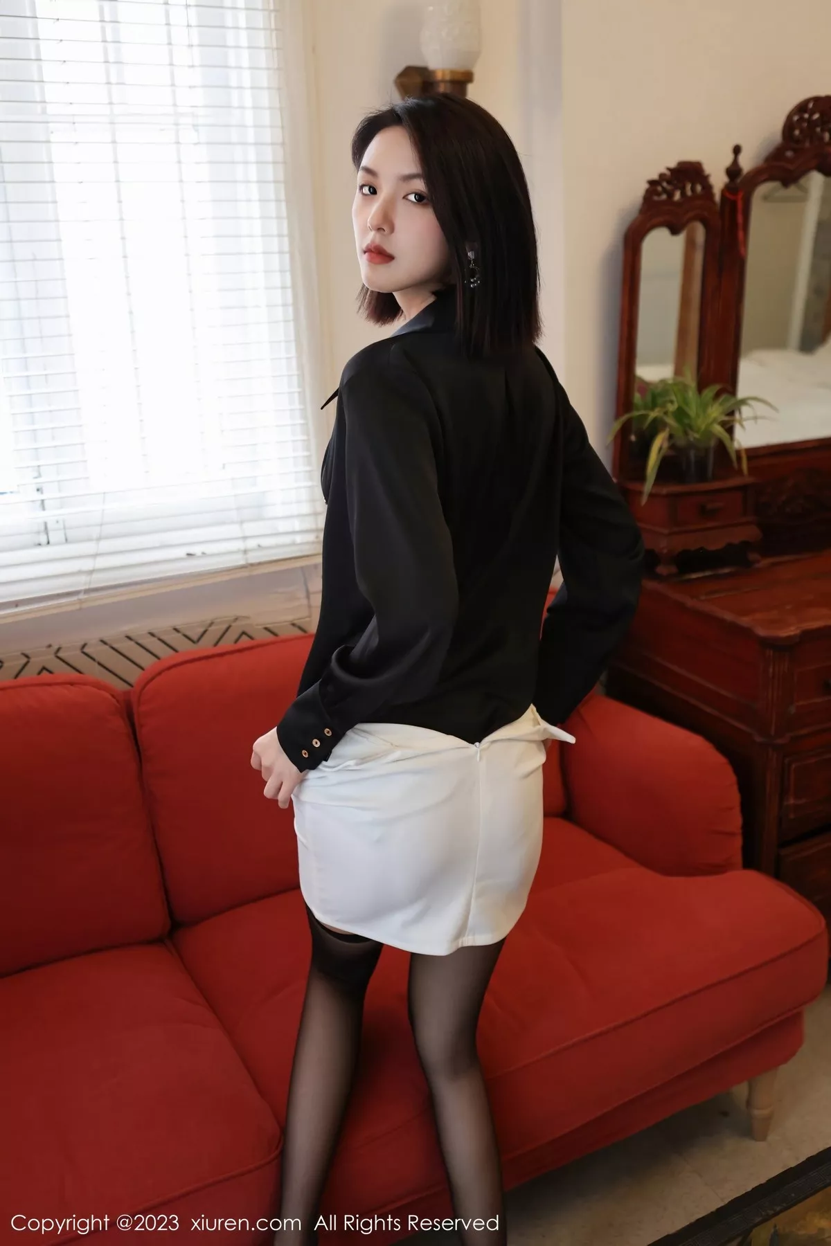 [XiuRen秀人网]第6356期乔一一写真 [89P]-016