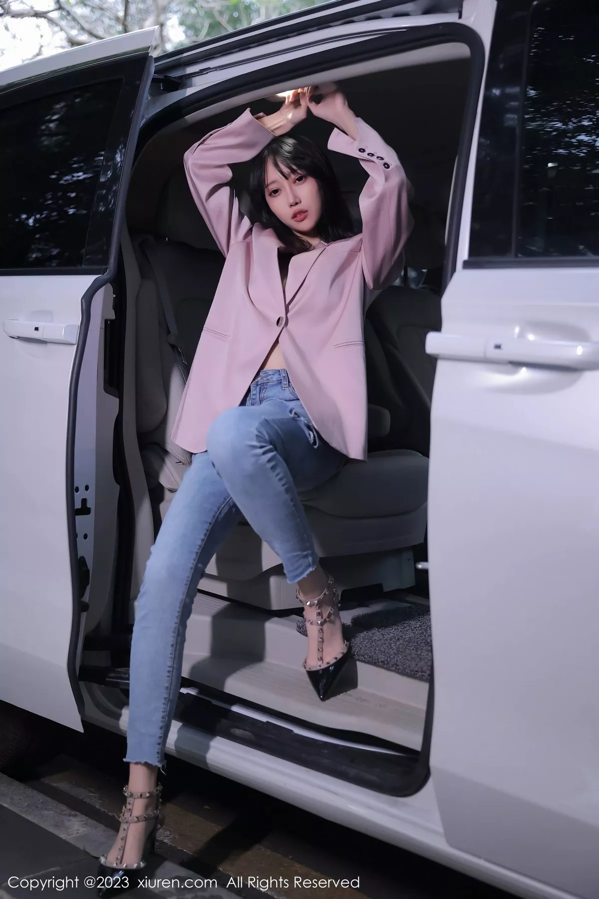 [XiuRen秀人网]第6355期玥儿玥写真 [55P]-003