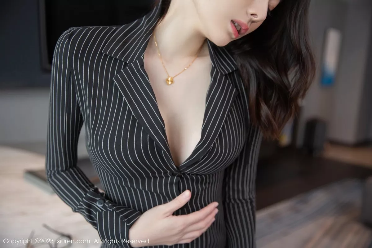 [XiuRen秀人网]第6376期是小逗逗写真 [80P]-009