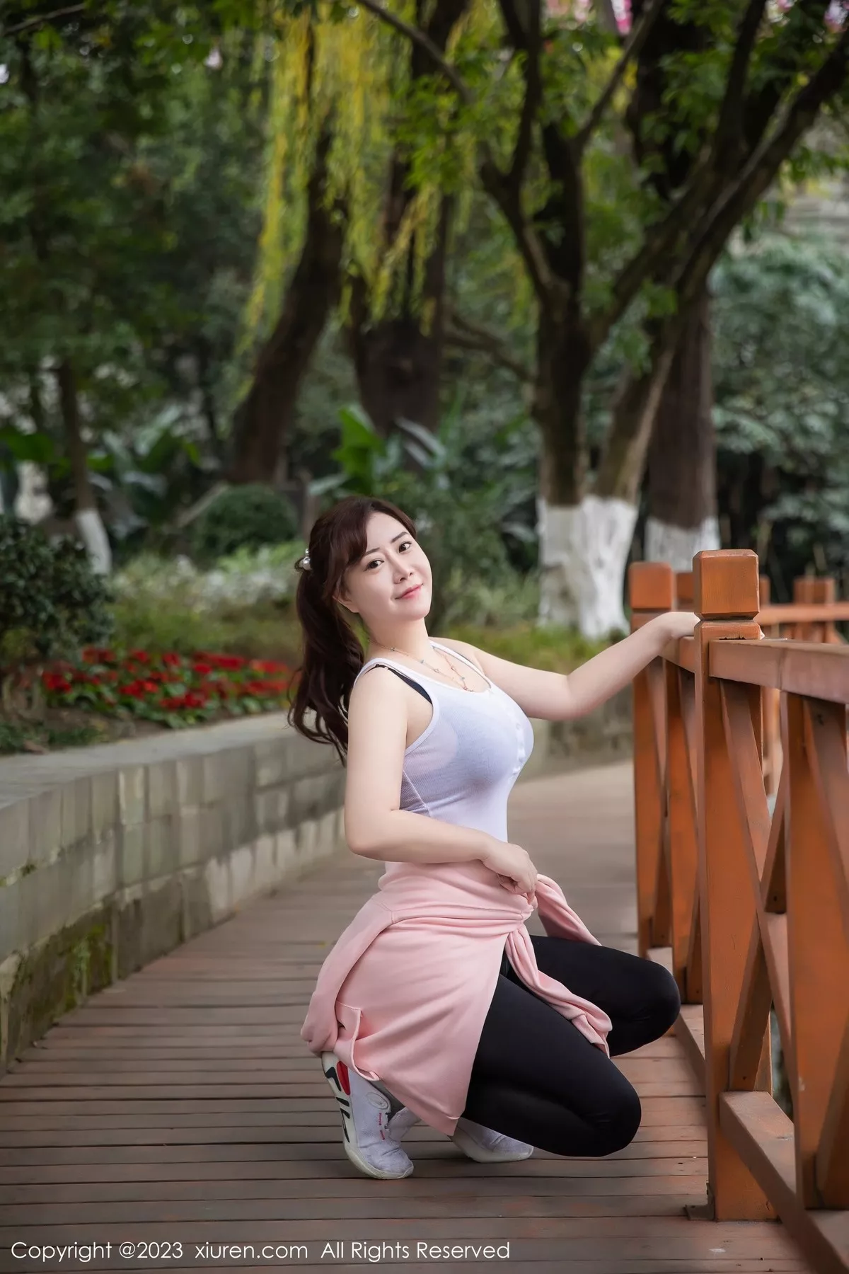 [XiuRen秀人网]第6386期王婉悠写真 [52P]-002