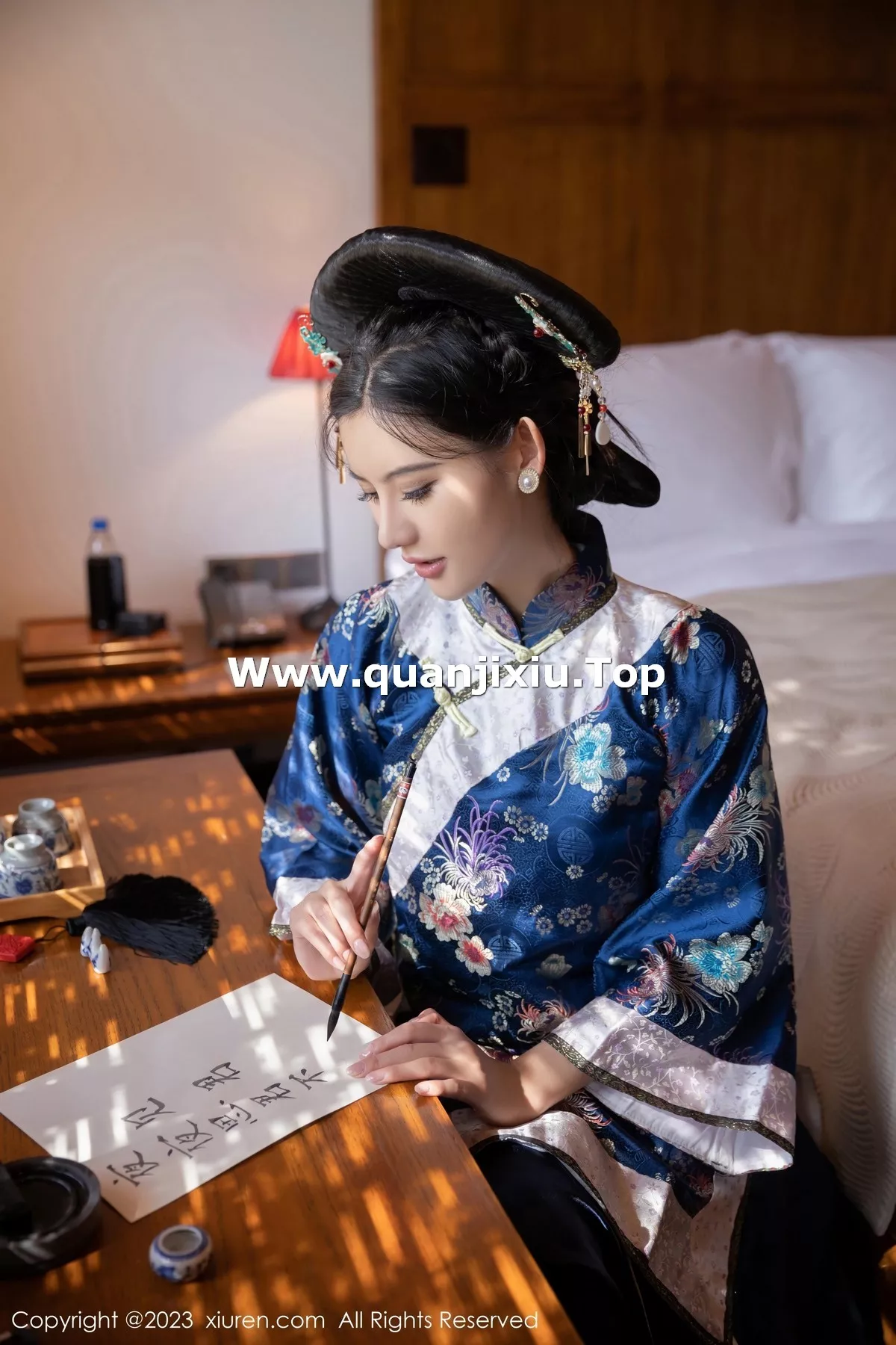 [XiuRen秀人网]第6398期就是阿朱啊写真 [86P]-013