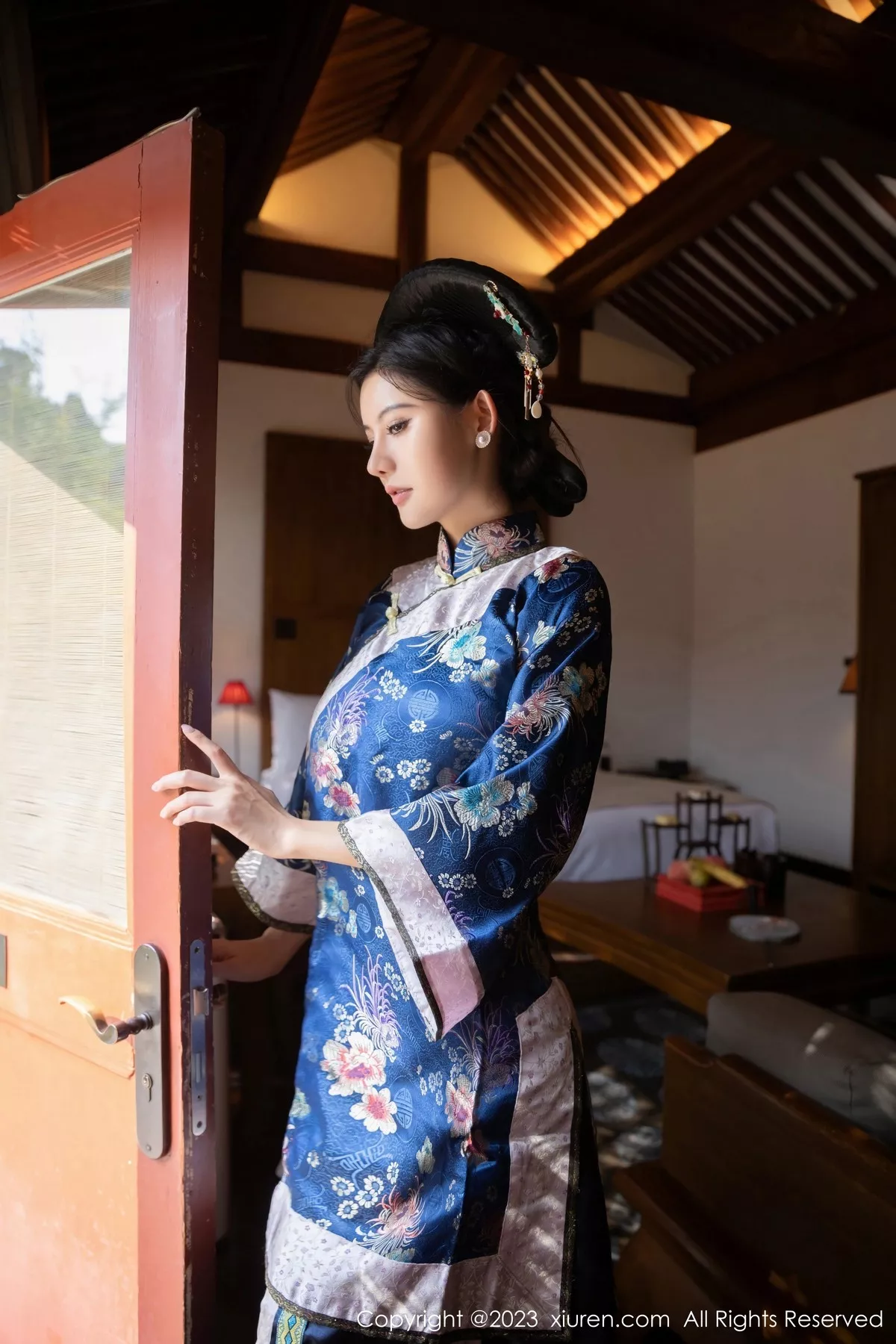 [XiuRen秀人网]第6398期就是阿朱啊写真 [86P]-009