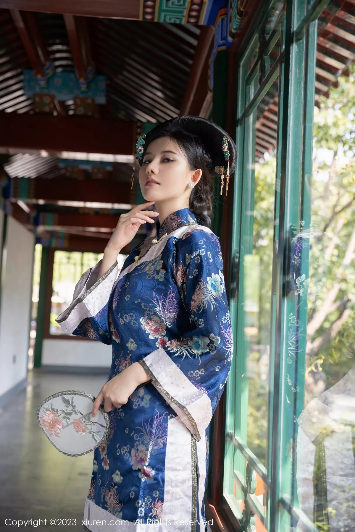 [XiuRen秀人网]第6398期就是阿朱啊写真 [86P]-003