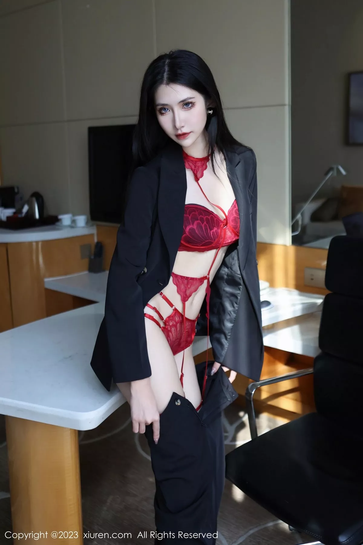 [XiuRen秀人网]第6402期依娜写真 [112P]-041