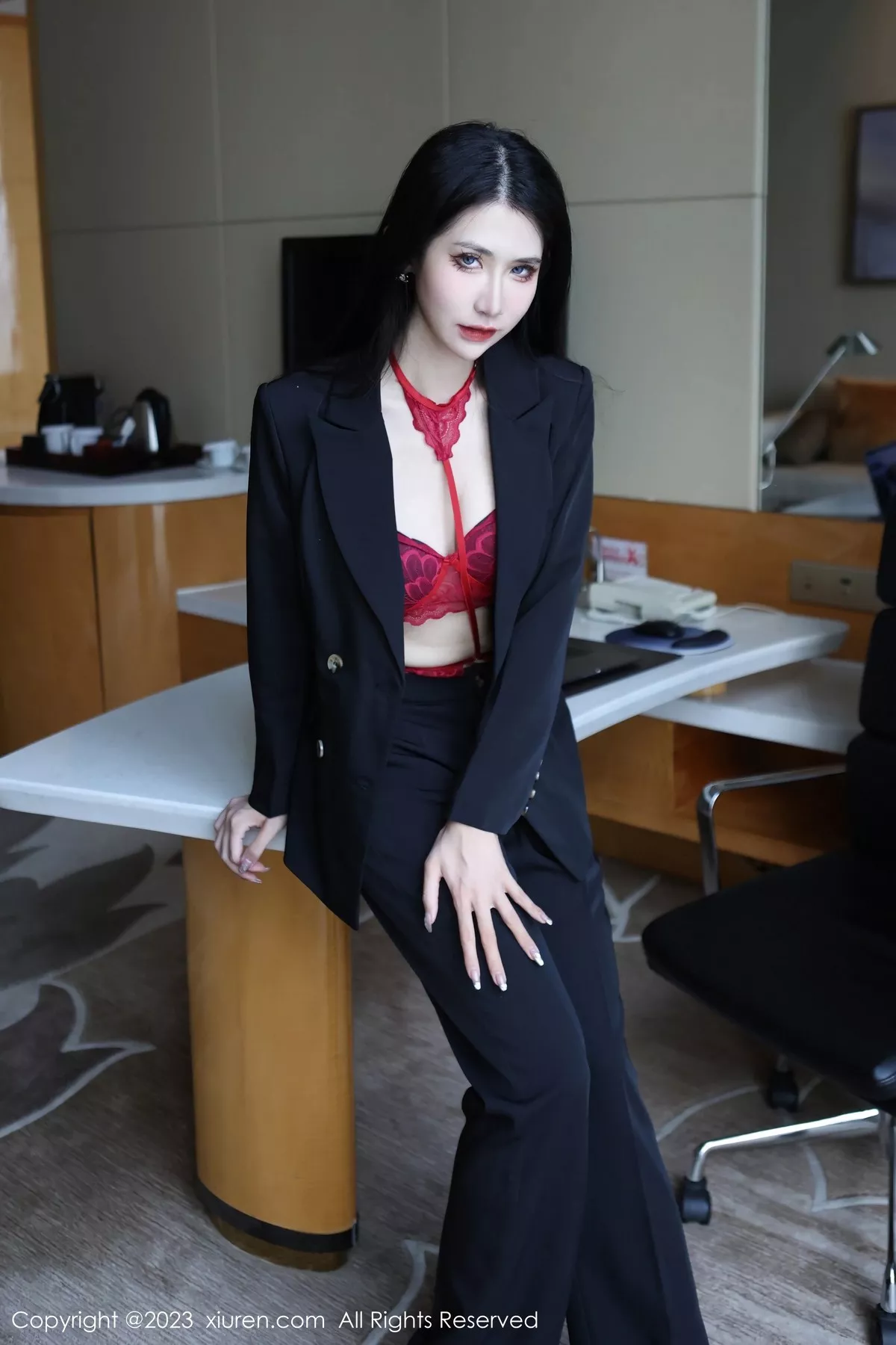 [XiuRen秀人网]第6402期依娜写真 [112P]-023