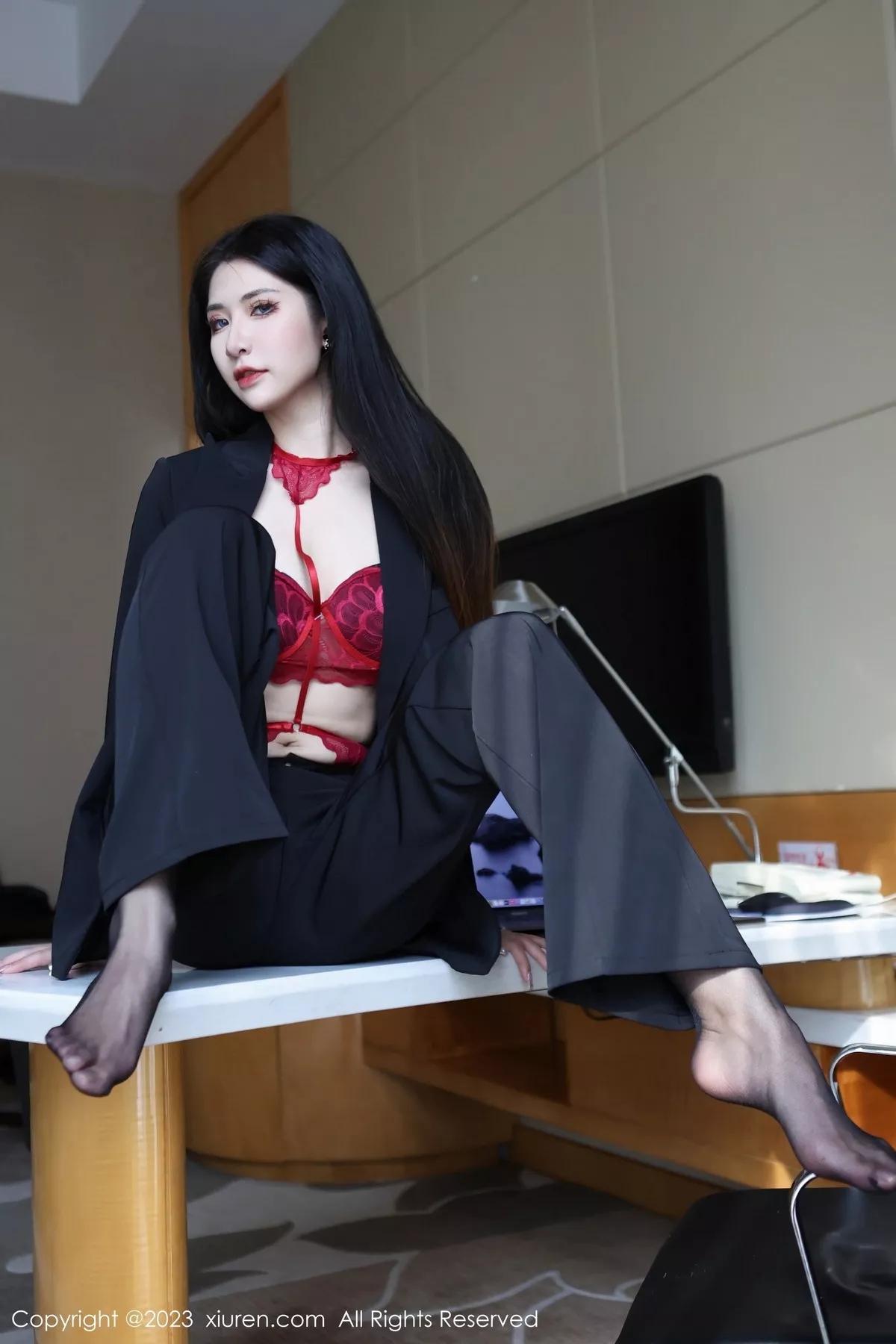 [XiuRen秀人网]第6402期依娜写真 [112P]-037