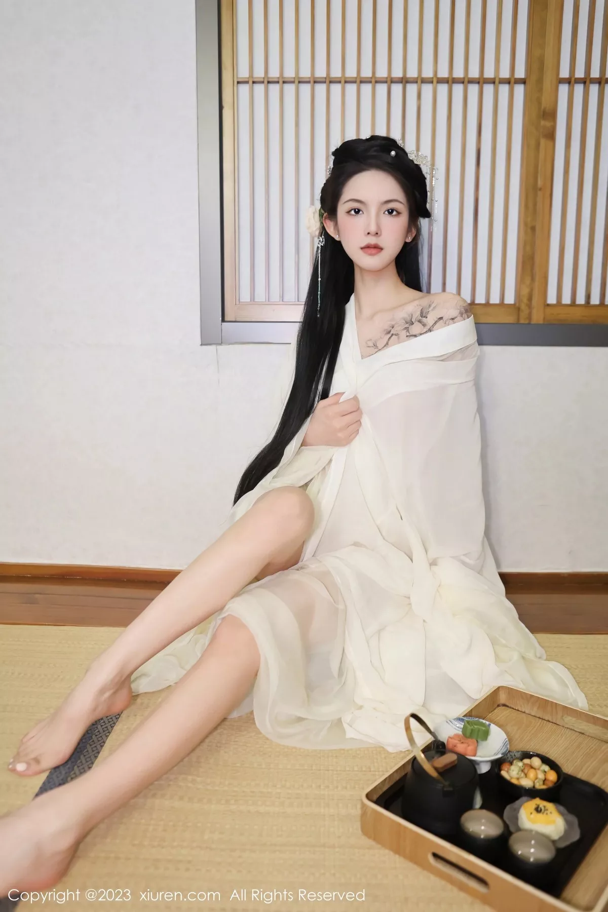 [XiuRen秀人网]第6430期乔一一写真 [82P]-003