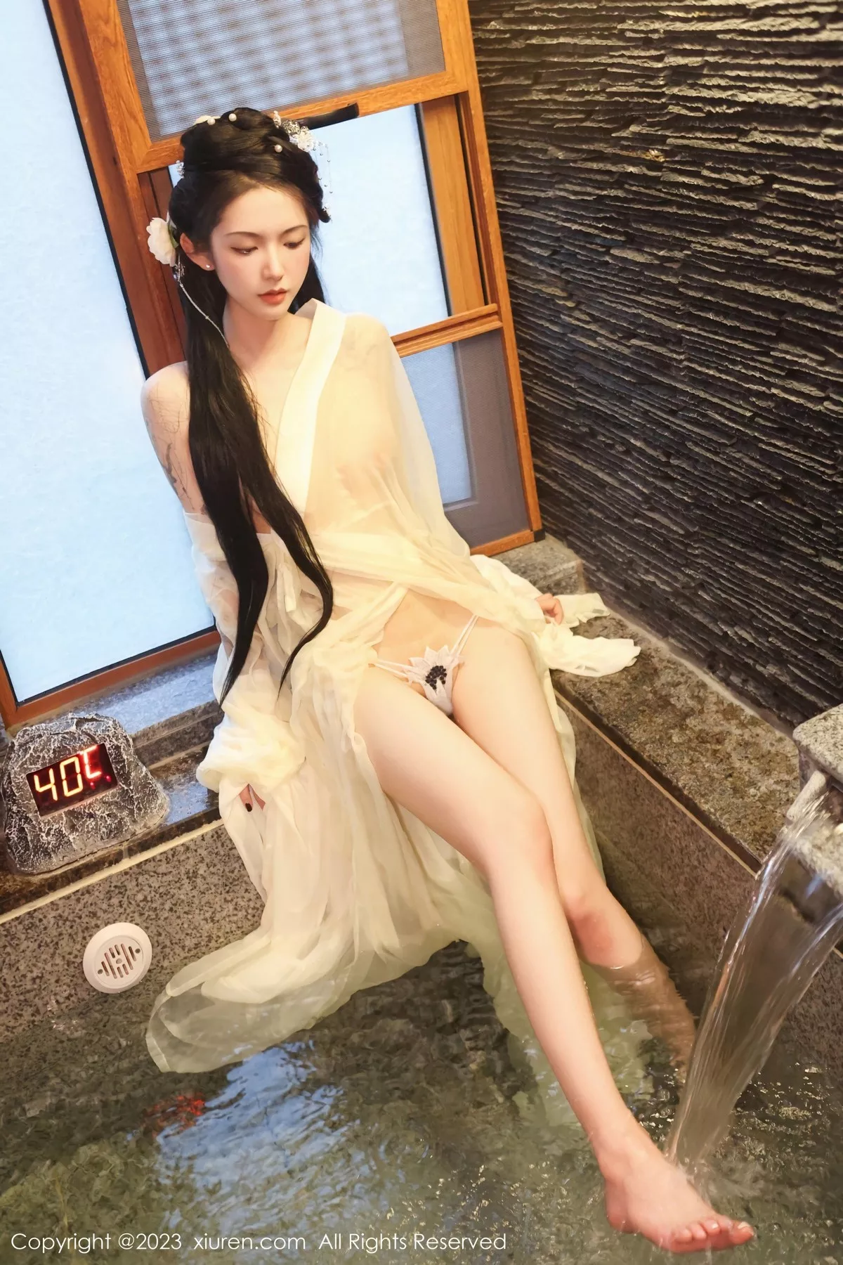 [XiuRen秀人网]第6430期乔一一写真 [82P]-041