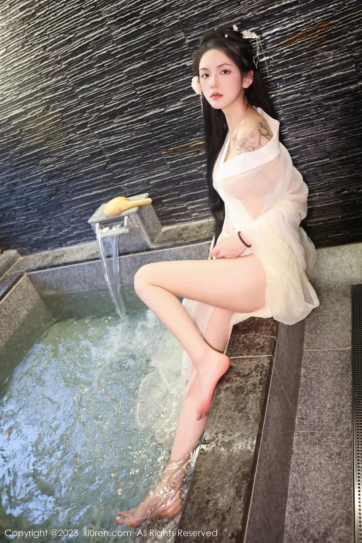 [XiuRen秀人网]第6430期乔一一写真 [82P]-034