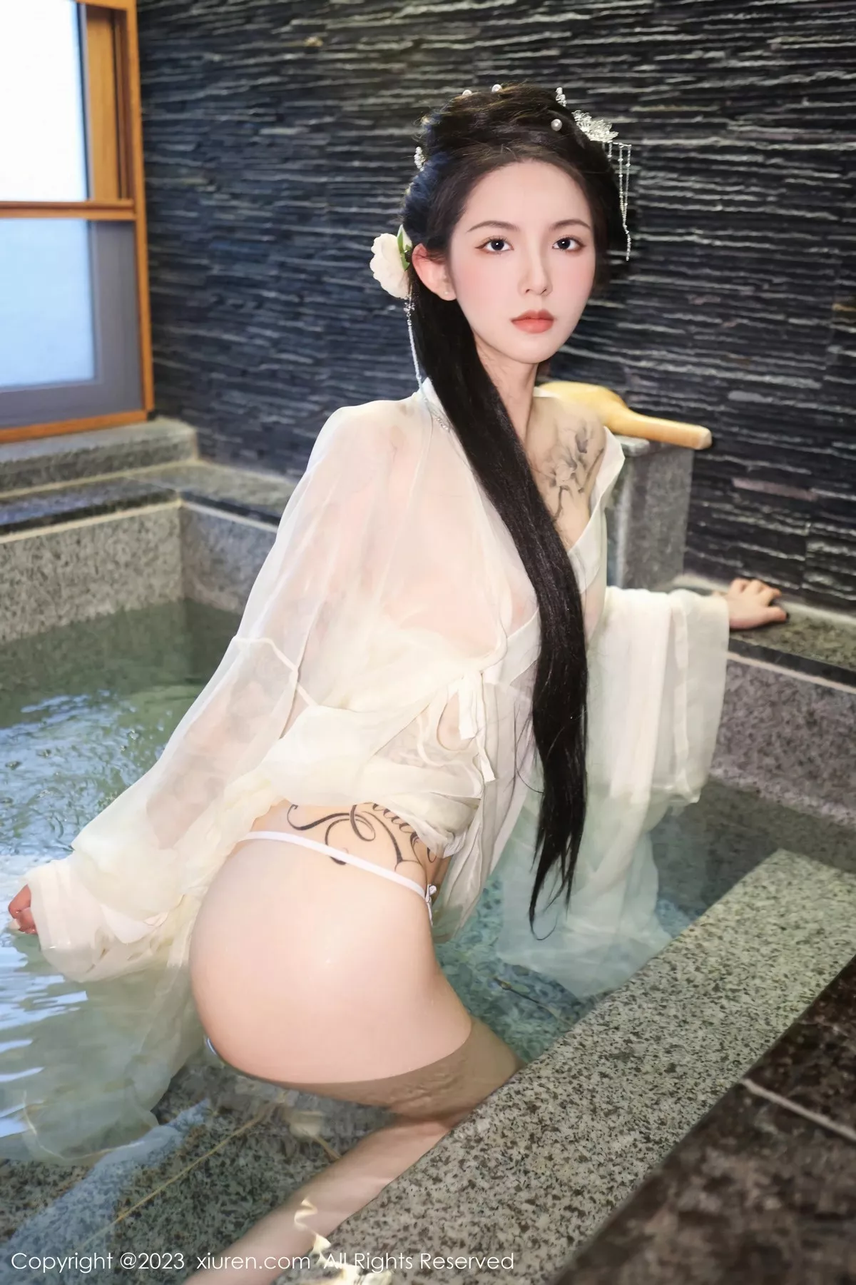 [XiuRen秀人网]第6430期乔一一写真 [82P]-037