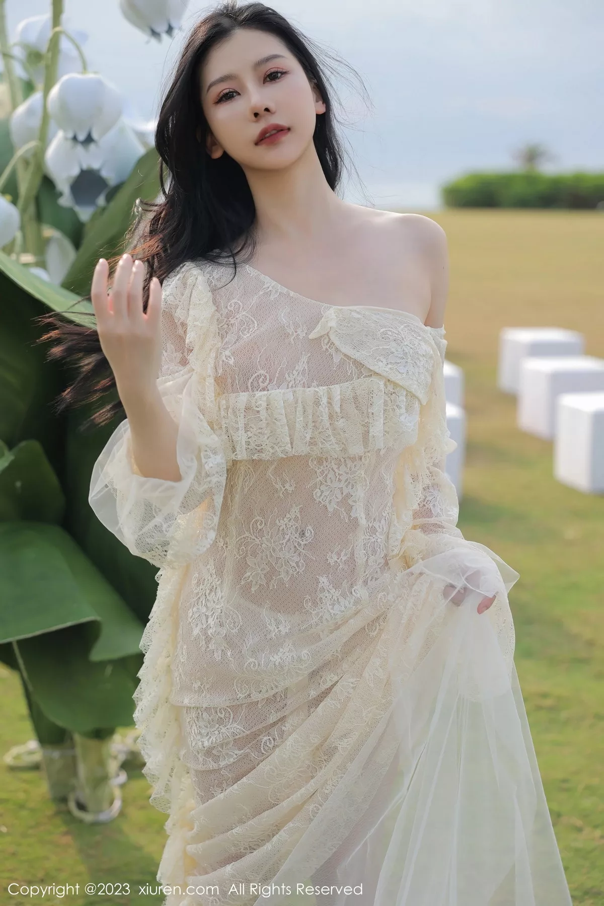 [XiuRen秀人网]第6303期尹甜甜写真 [54P]-005