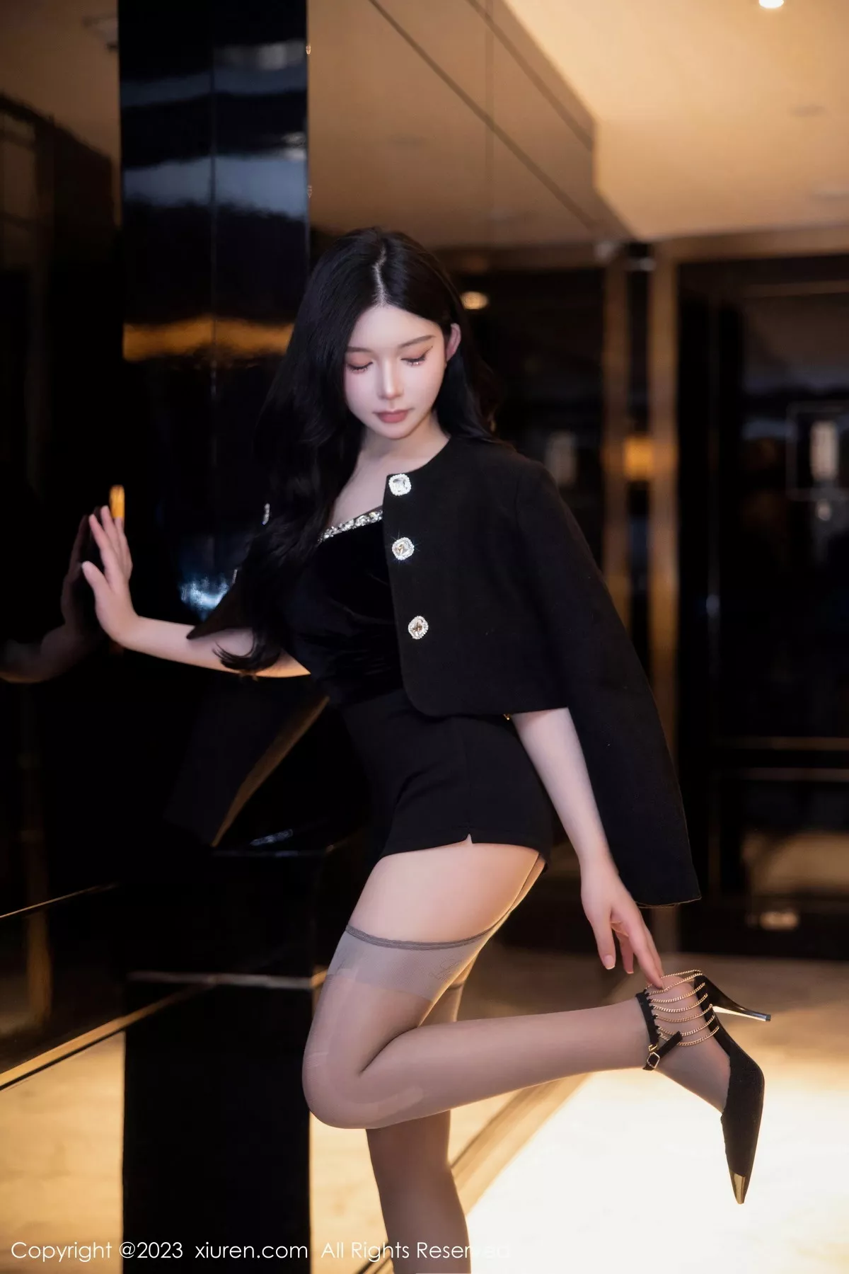 [XiuRen秀人网]第6317期林珊珊写真 [105P]-065