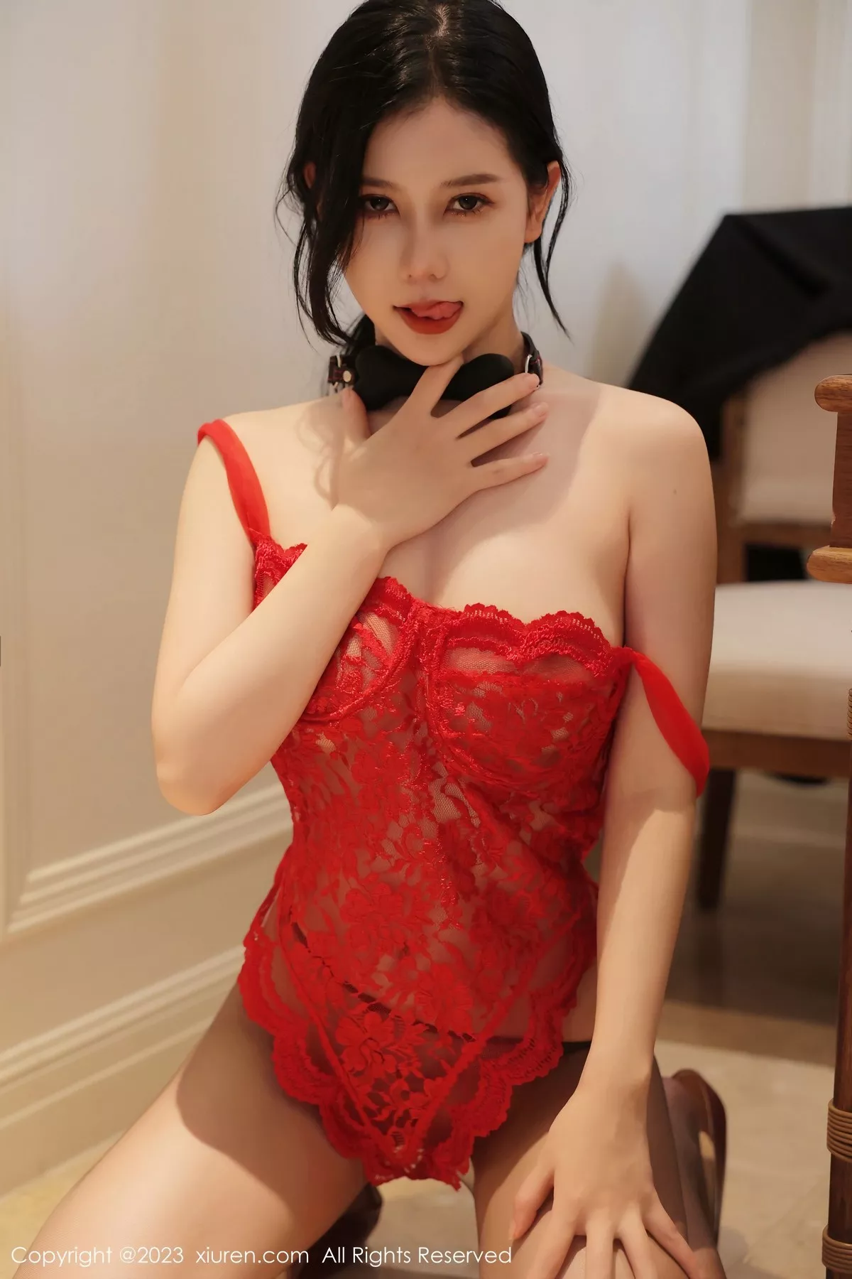 [XiuRen秀人网]第6475期尹甜甜写真 [69P]-065