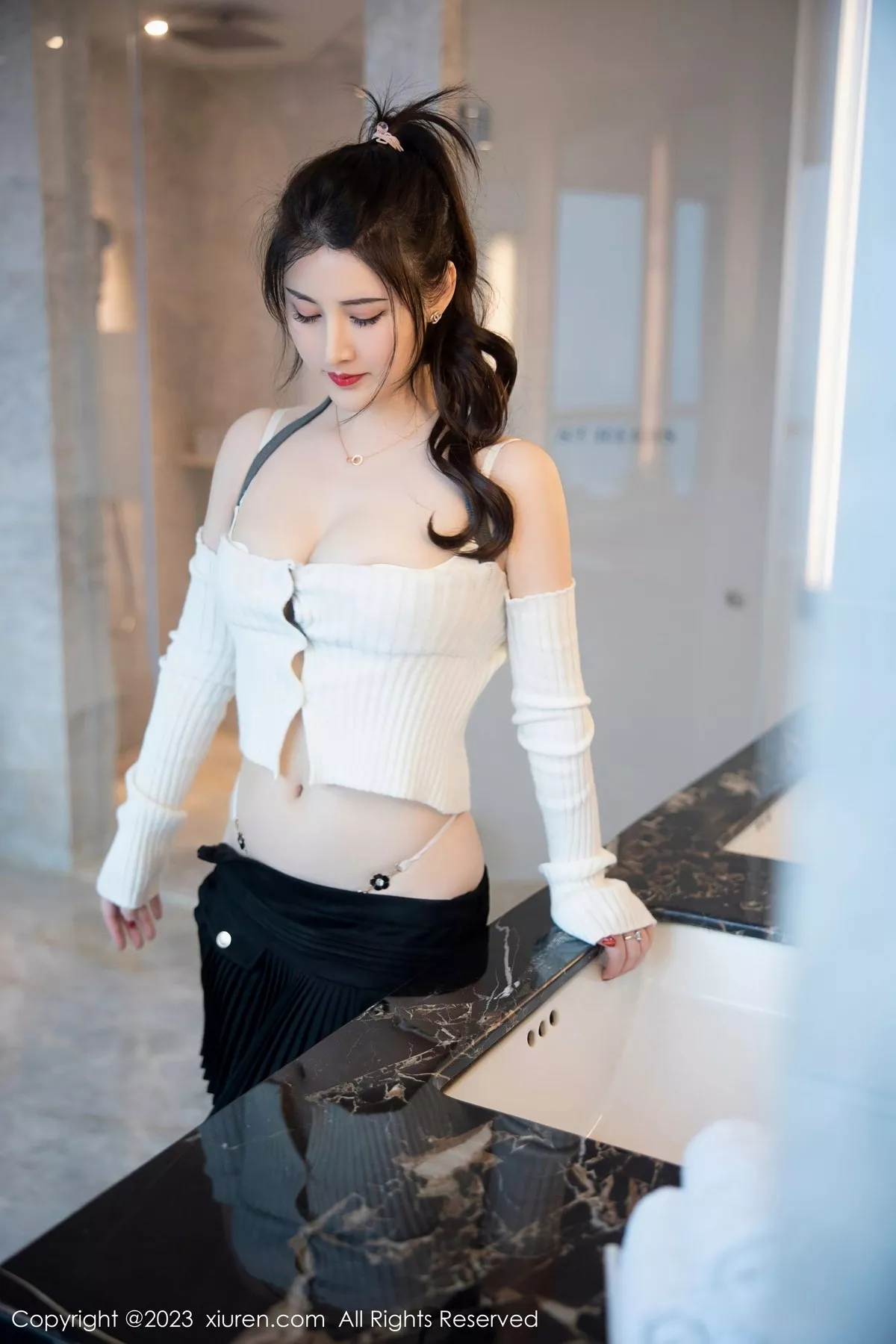 [XiuRen秀人网]第6484期诗诗写真 [82P]-021