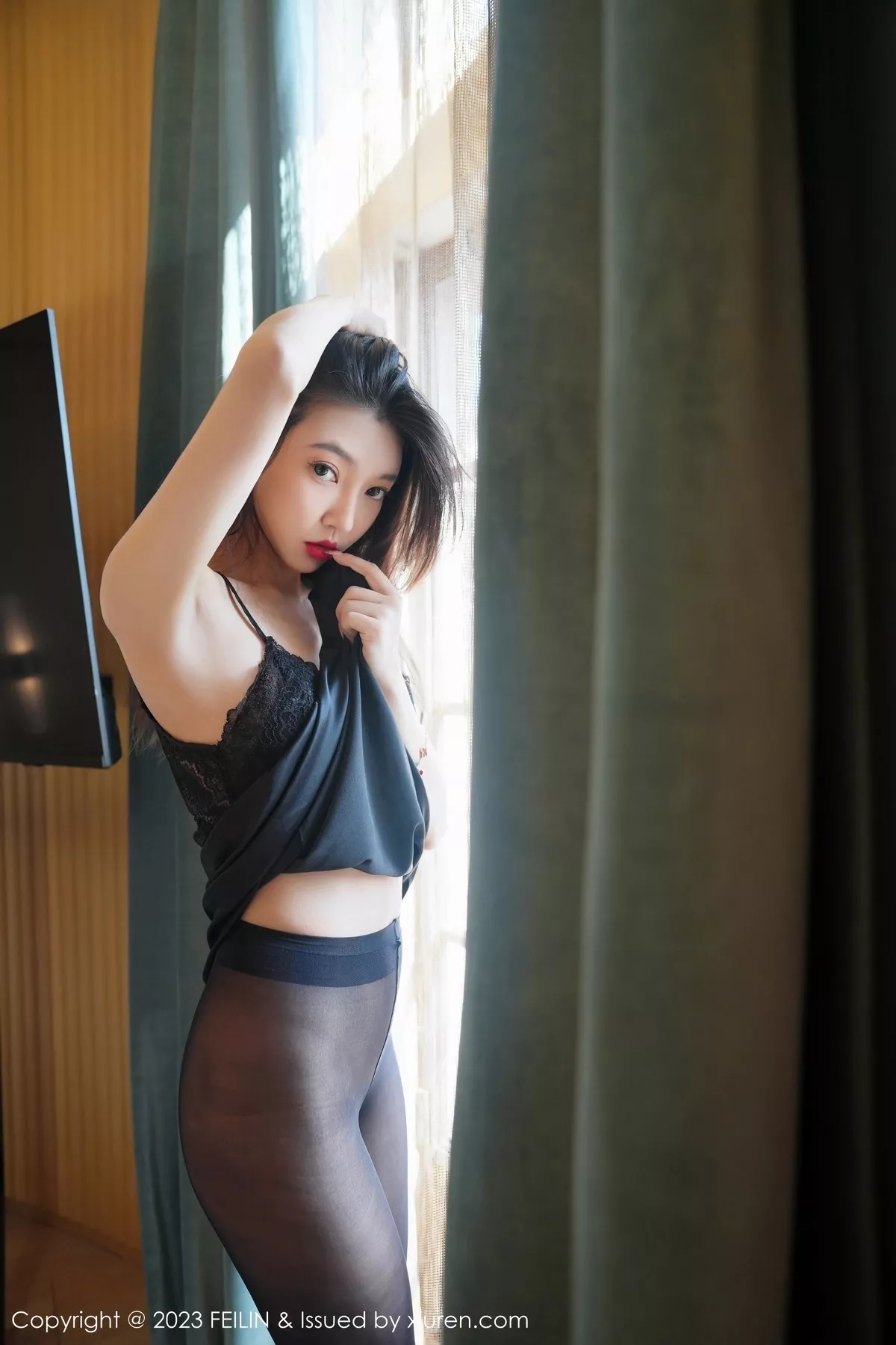 [FeiLin嗲囡囡]第466期冯木木写真 [85P]-014