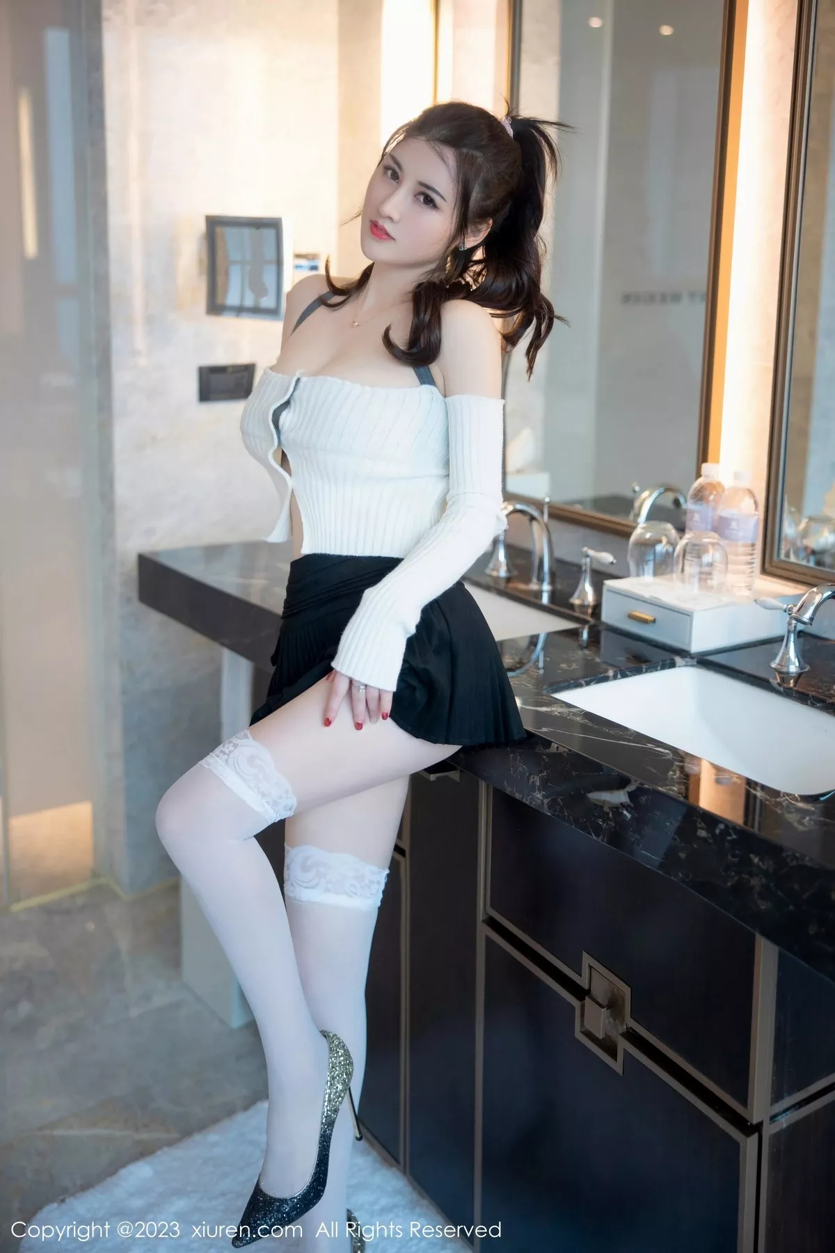 [XiuRen秀人网]第6484期诗诗写真 [82P]-013