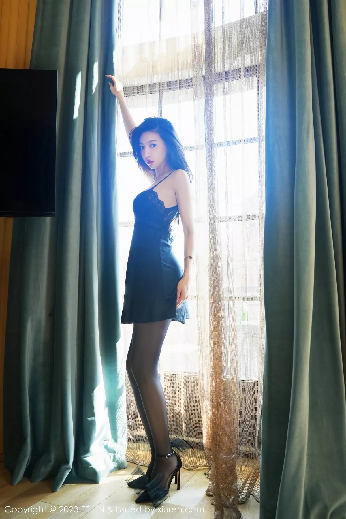 [FeiLin嗲囡囡]第466期冯木木写真 [85P]-003
