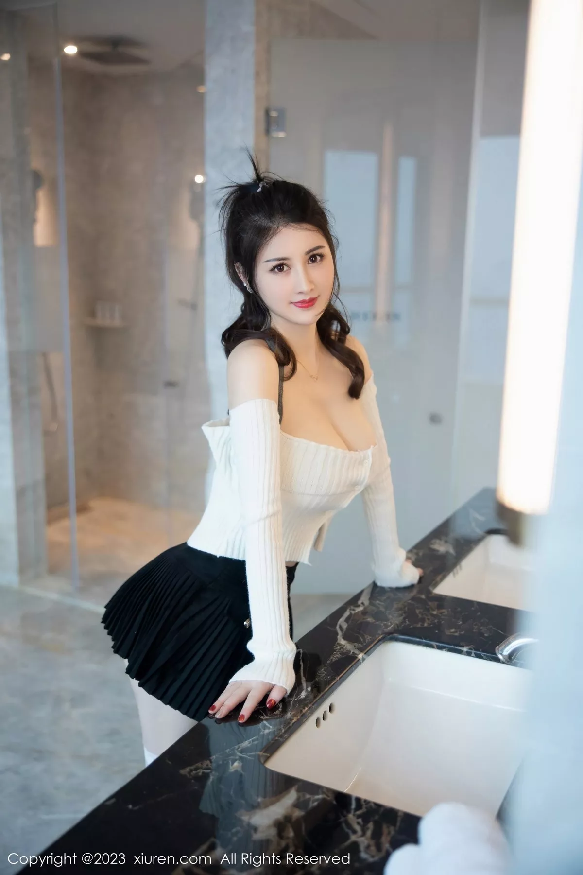 [XiuRen秀人网]第6484期诗诗写真 [82P]-004