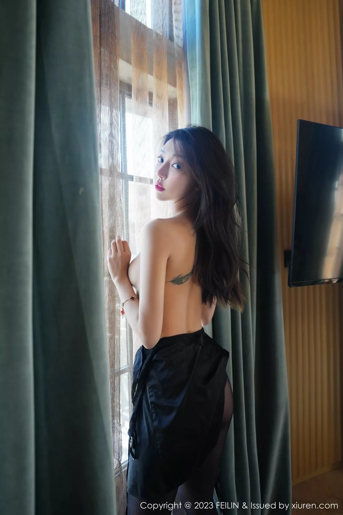 [FeiLin嗲囡囡]第466期冯木木写真 [85P]-038