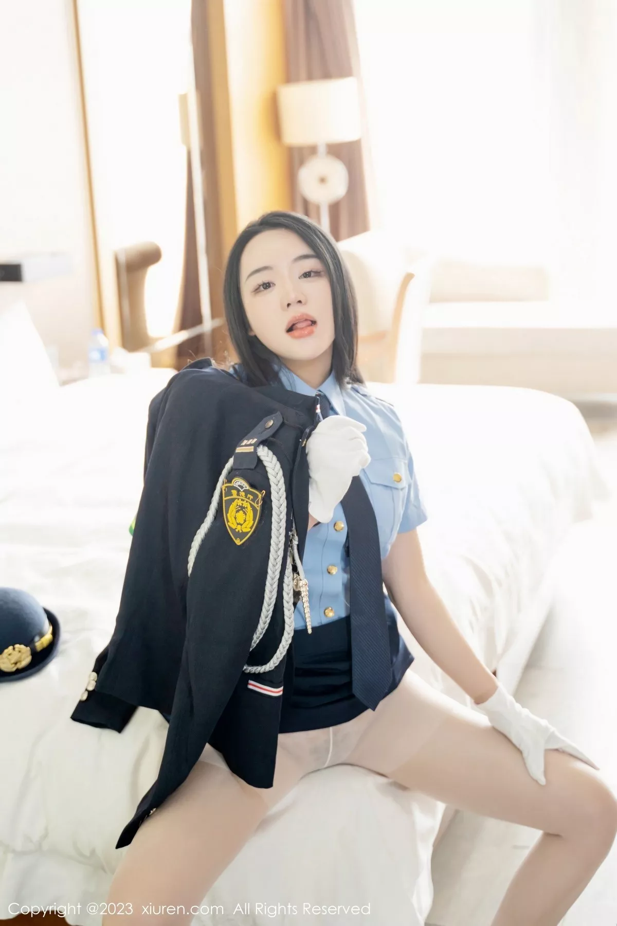 [XiuRen秀人网]第6497期汐汐爱吃草莓写真 [85P]-035