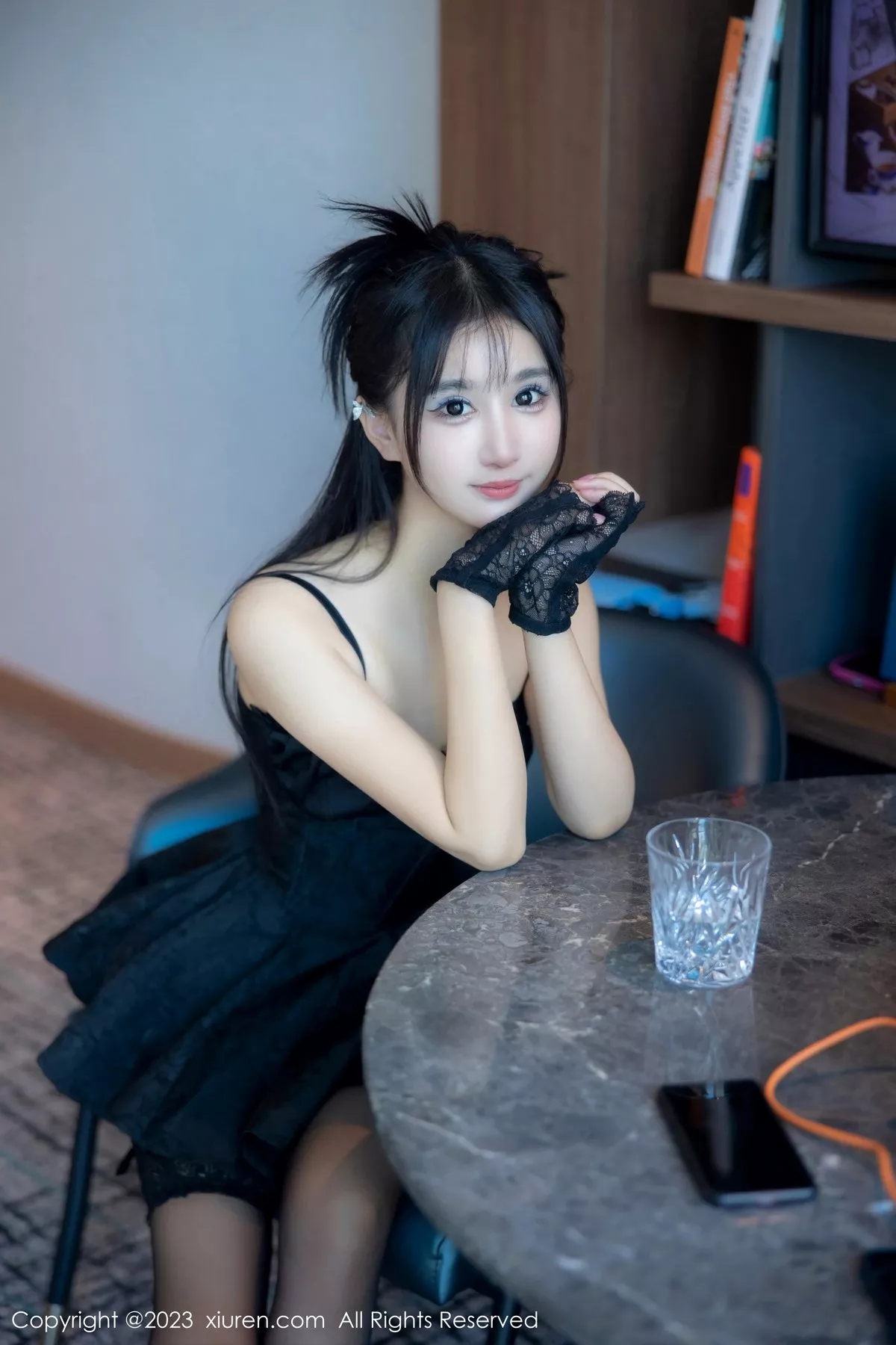 [XiuRen秀人网]第6516期小果冻儿写真 [79P]-002